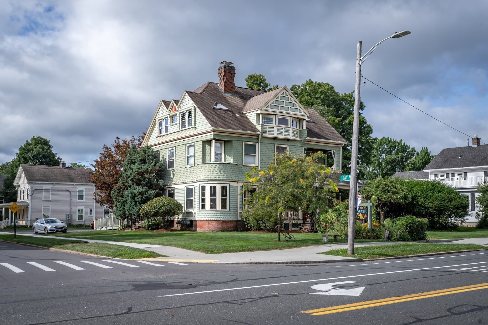 3 Family at 56 Court St, Westfield MA 01085, Westfield, photo 6 of 37