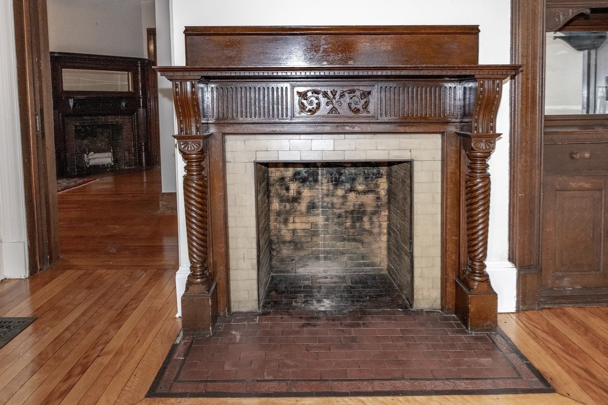 3 Family at 56 Court St, Westfield MA 01085, Westfield, photo 12 of 37