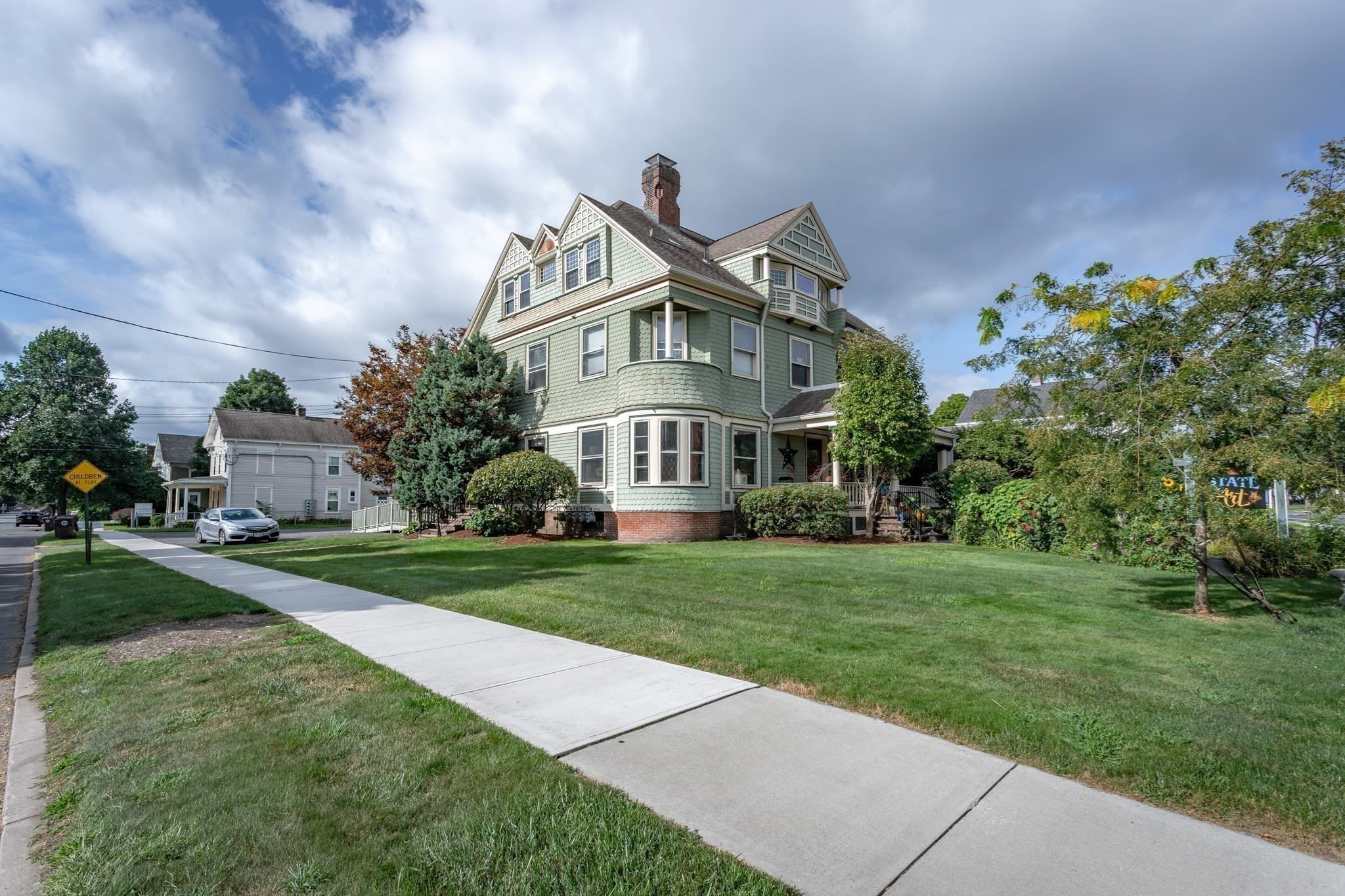 3 Family at 56 Court St, Westfield MA 01085, Westfield, photo 3 of 37