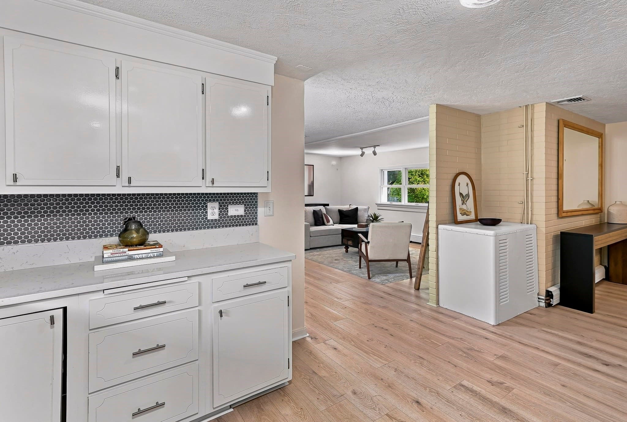 Single Family Residence at 4 Nadine Road, Framingham MA 01701, Framingham, photo 10 of 33