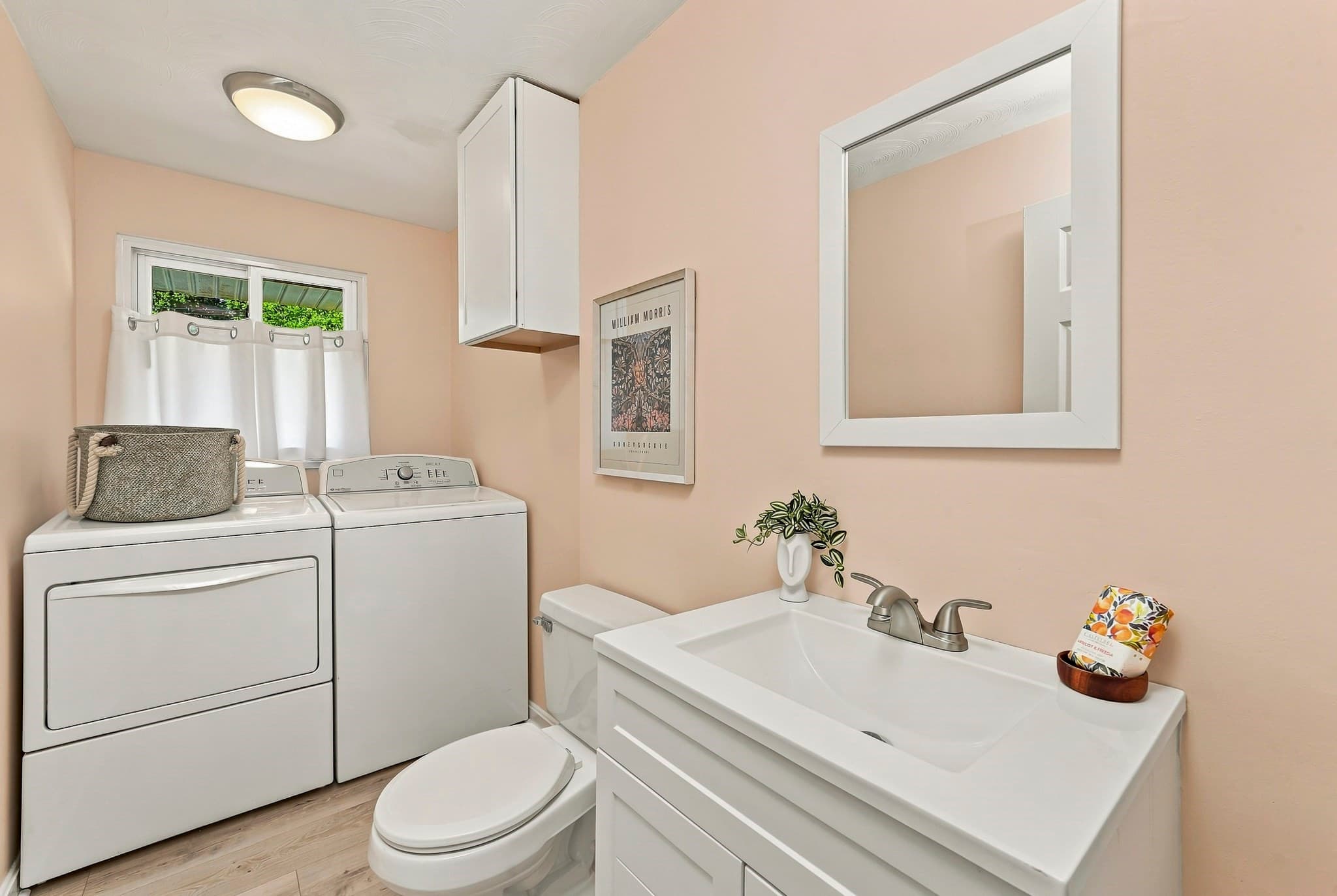 Single Family Residence at 4 Nadine Road, Framingham MA 01701, Framingham, photo 15 of 33