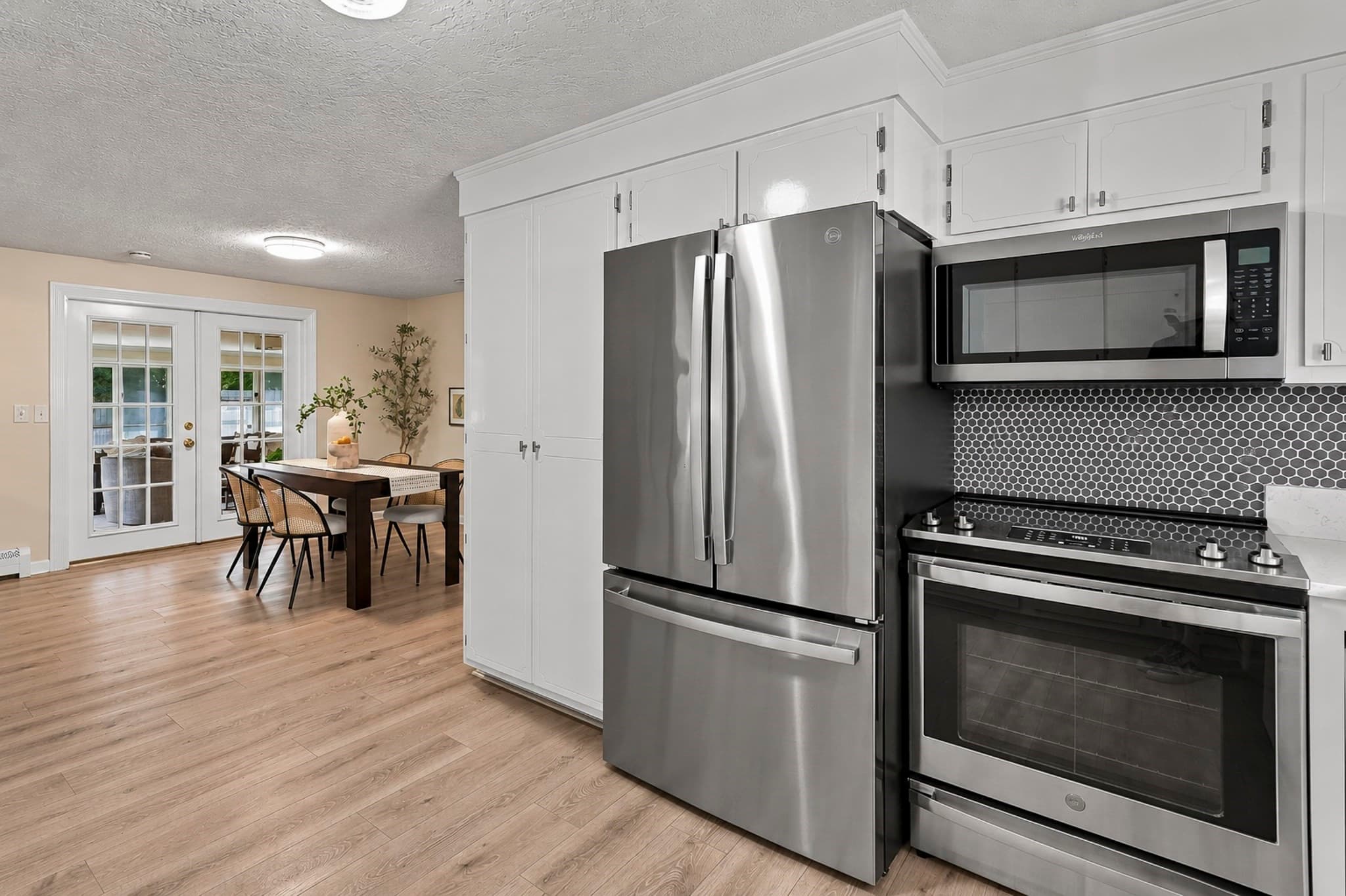 Single Family Residence at 4 Nadine Road, Framingham MA 01701, Framingham, photo 8 of 33