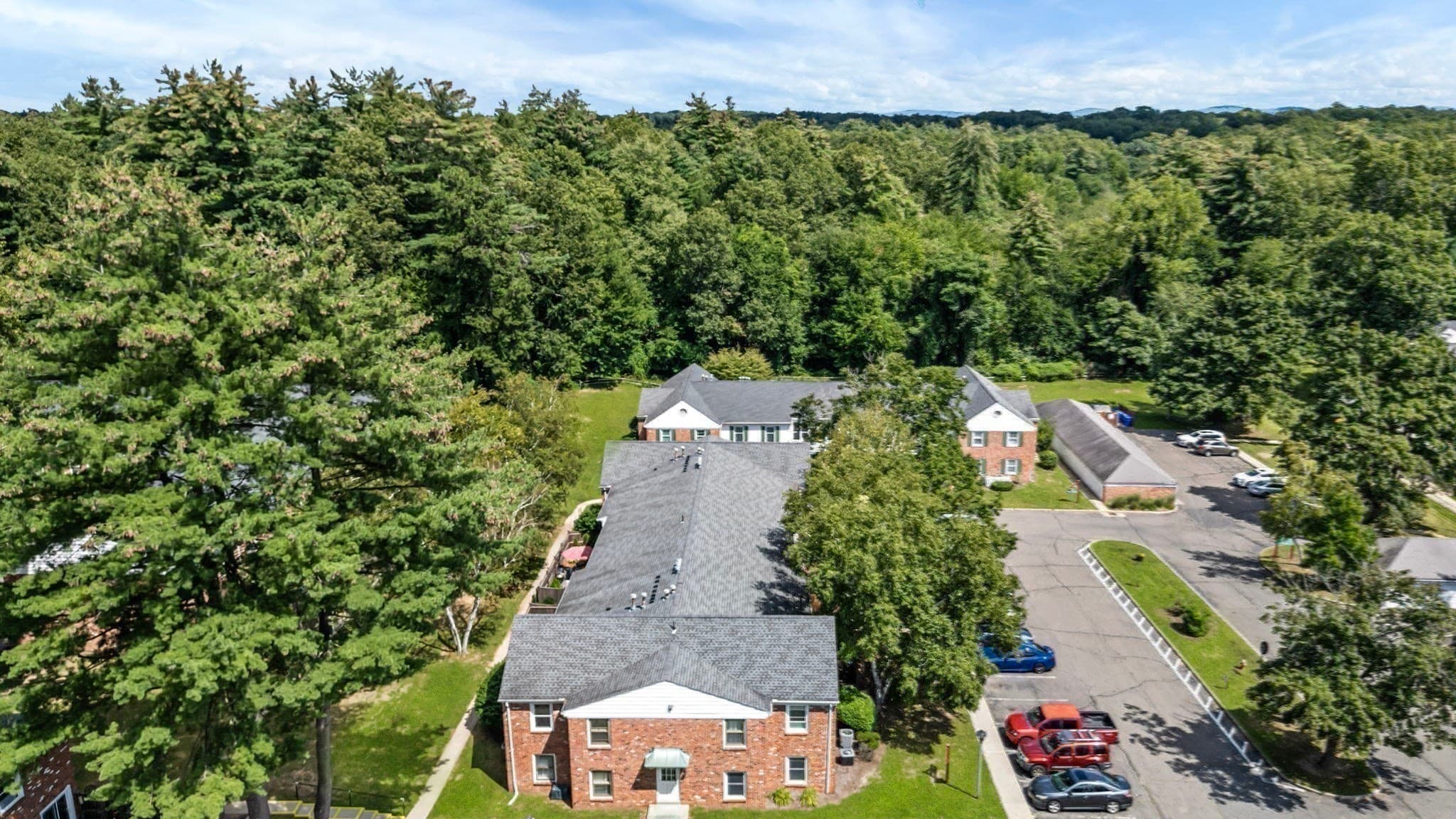 Condominium at 30 Halifax Ct # G, Springfield MA 01108, Springfield, photo 28 of 32