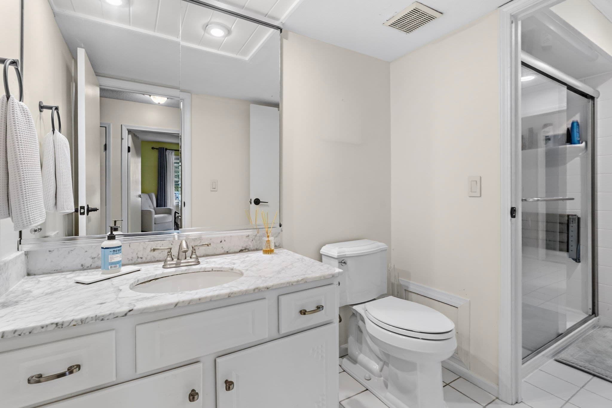 Condominium at 30 Halifax Ct # G, Springfield MA 01108, Springfield, photo 11 of 32