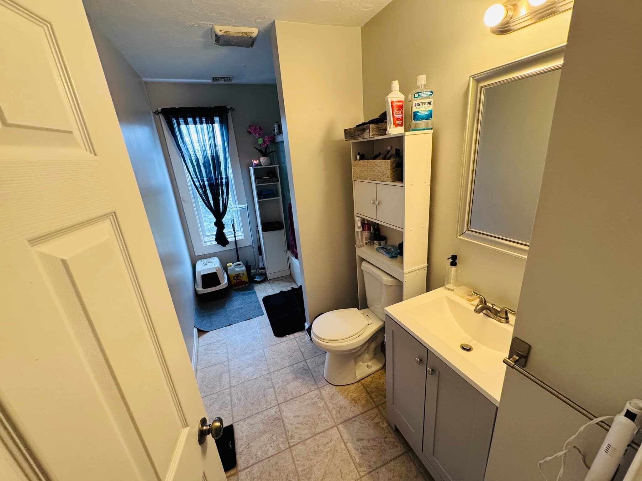 3 Family at 17 Winthrop St, Worcester MA 01604, Worcester, photo 30 of 41