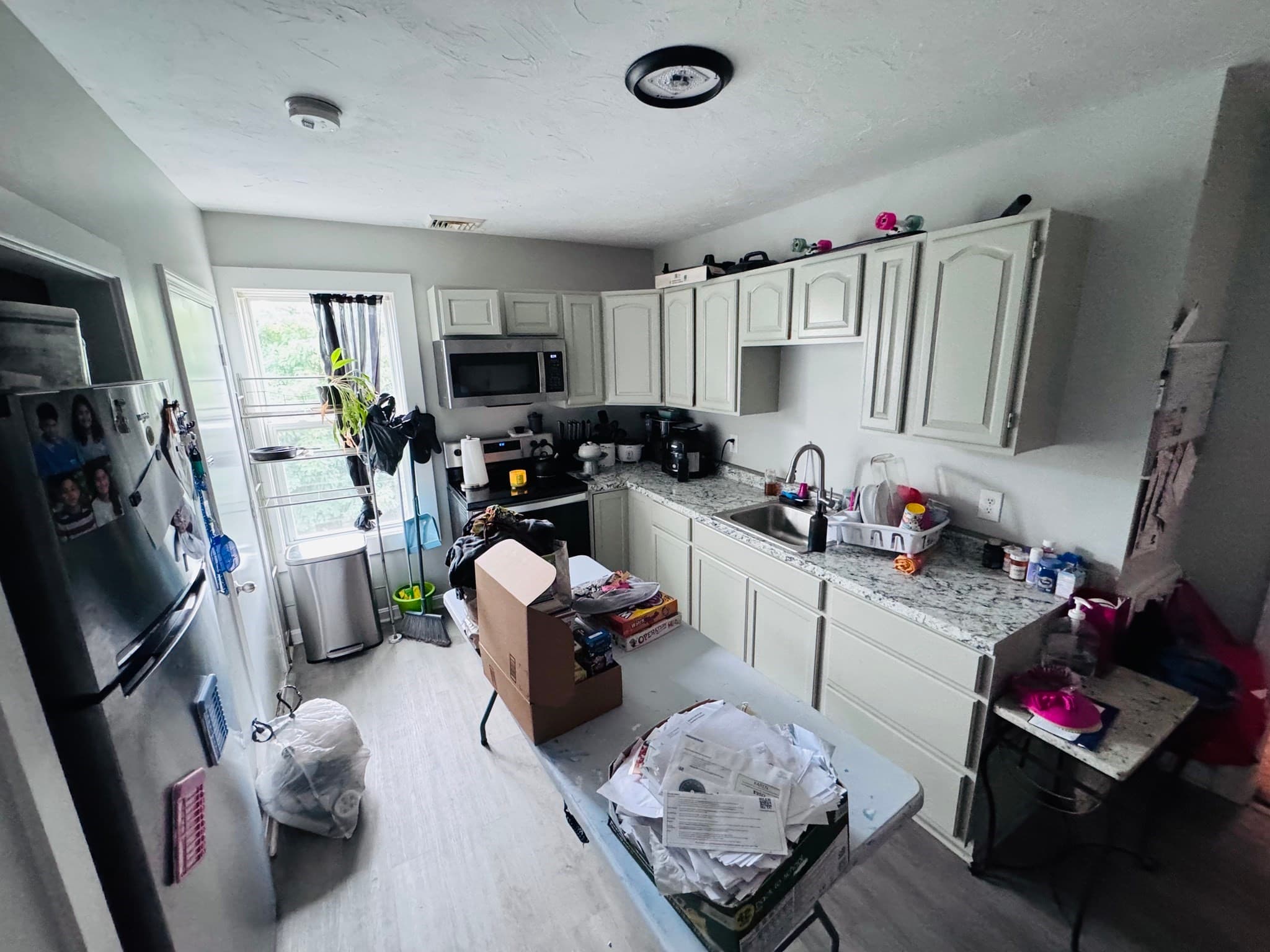 3 Family at 17 Winthrop St, Worcester MA 01604, Worcester, photo 29 of 41