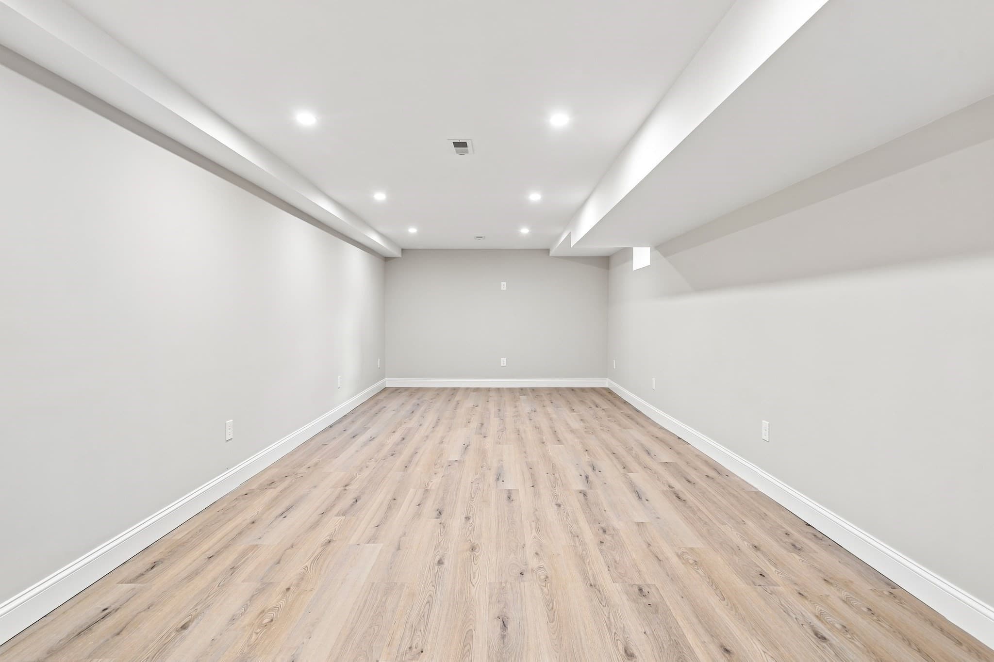 Single Family Residence at 7 Viking Rd, Winchester MA 01890, Winchester, photo 27 of 33