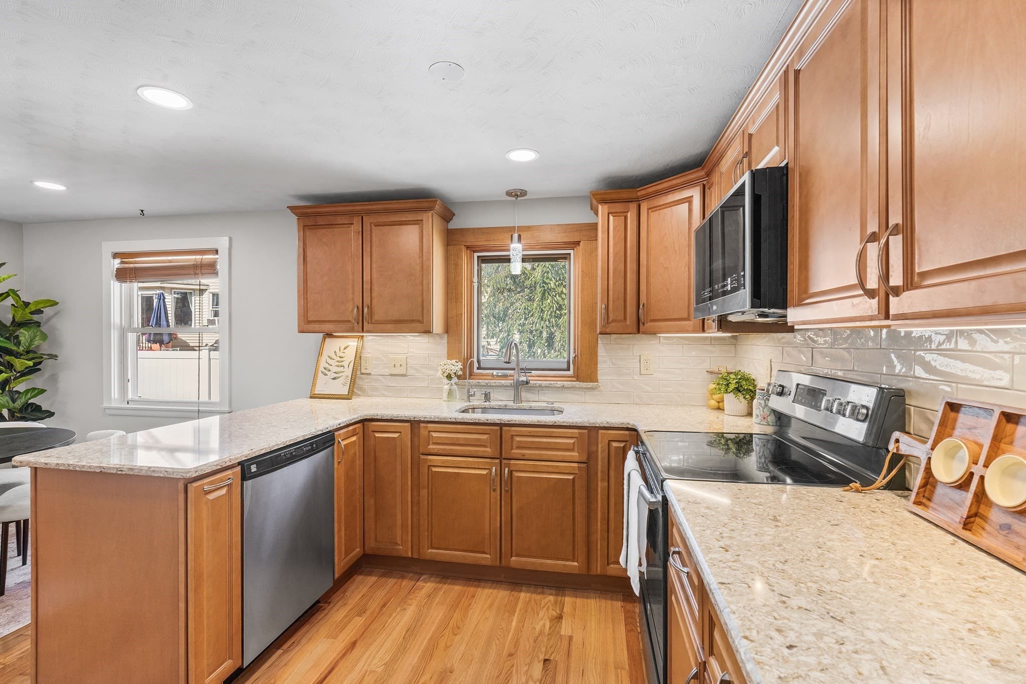 Single Family Residence at 7 Puritan Rd, Danvers MA 01923, Danvers, photo 11 of 32