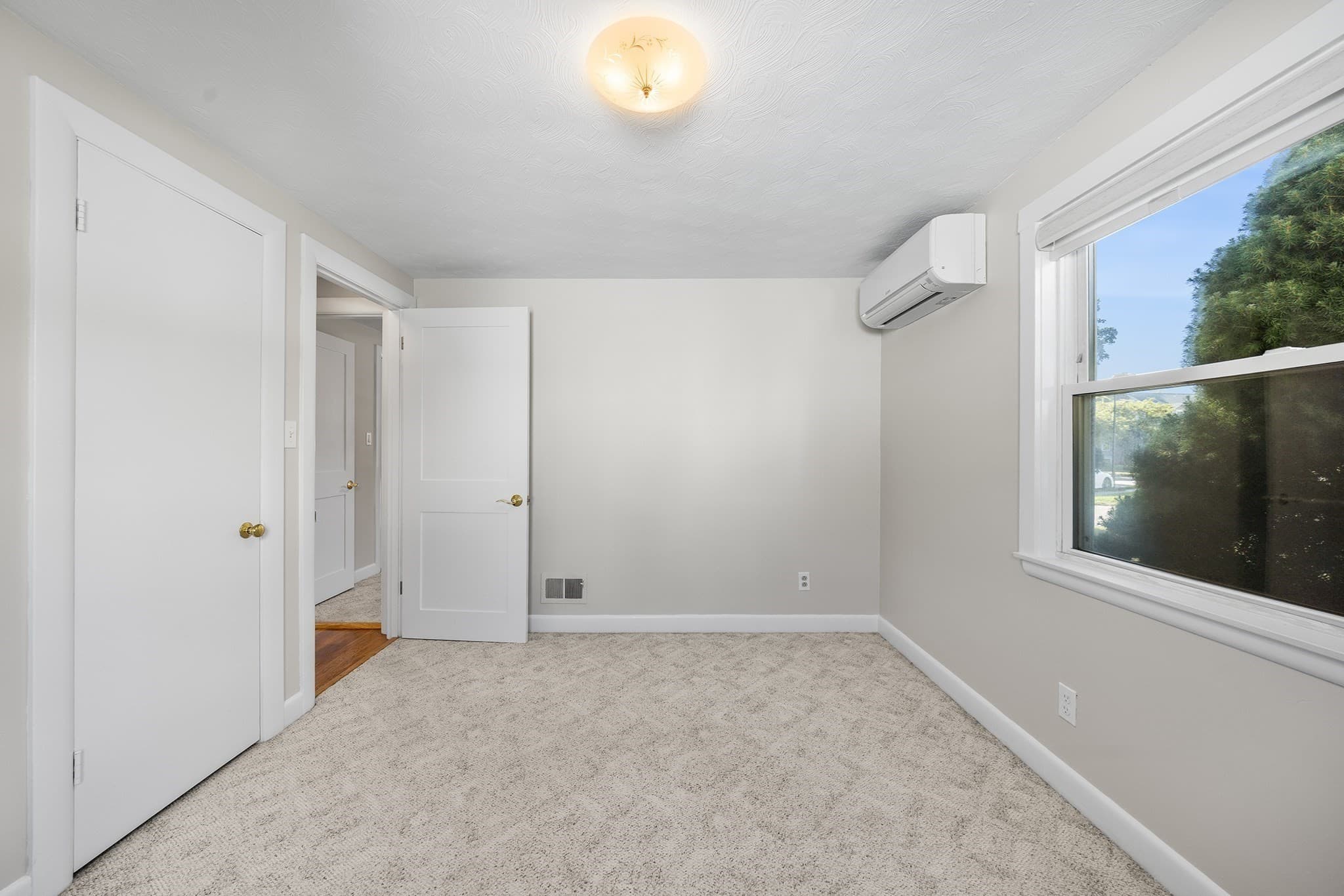 Single Family Residence at 7 Puritan Rd, Danvers MA 01923, Danvers, photo 19 of 32