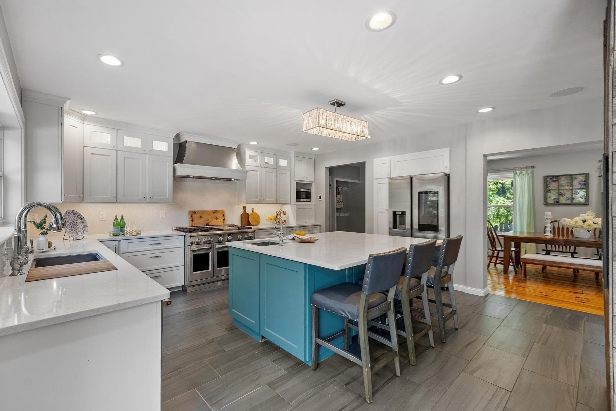 Single Family Residence at 360 Winter Street, North Andover MA 01845, North Andover, photo 2 of 42