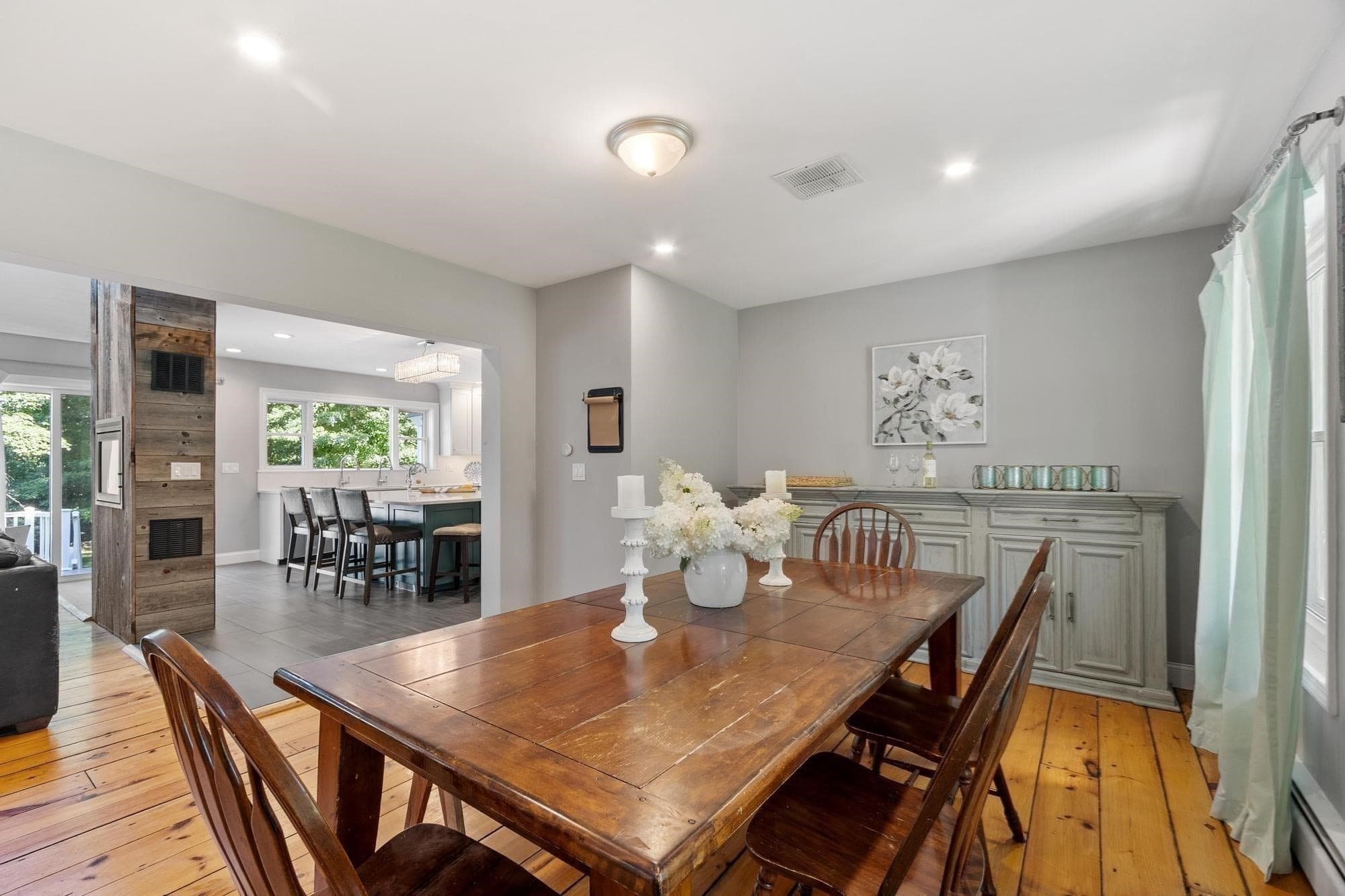 Single Family Residence at 360 Winter Street, North Andover MA 01845, North Andover, photo 9 of 42