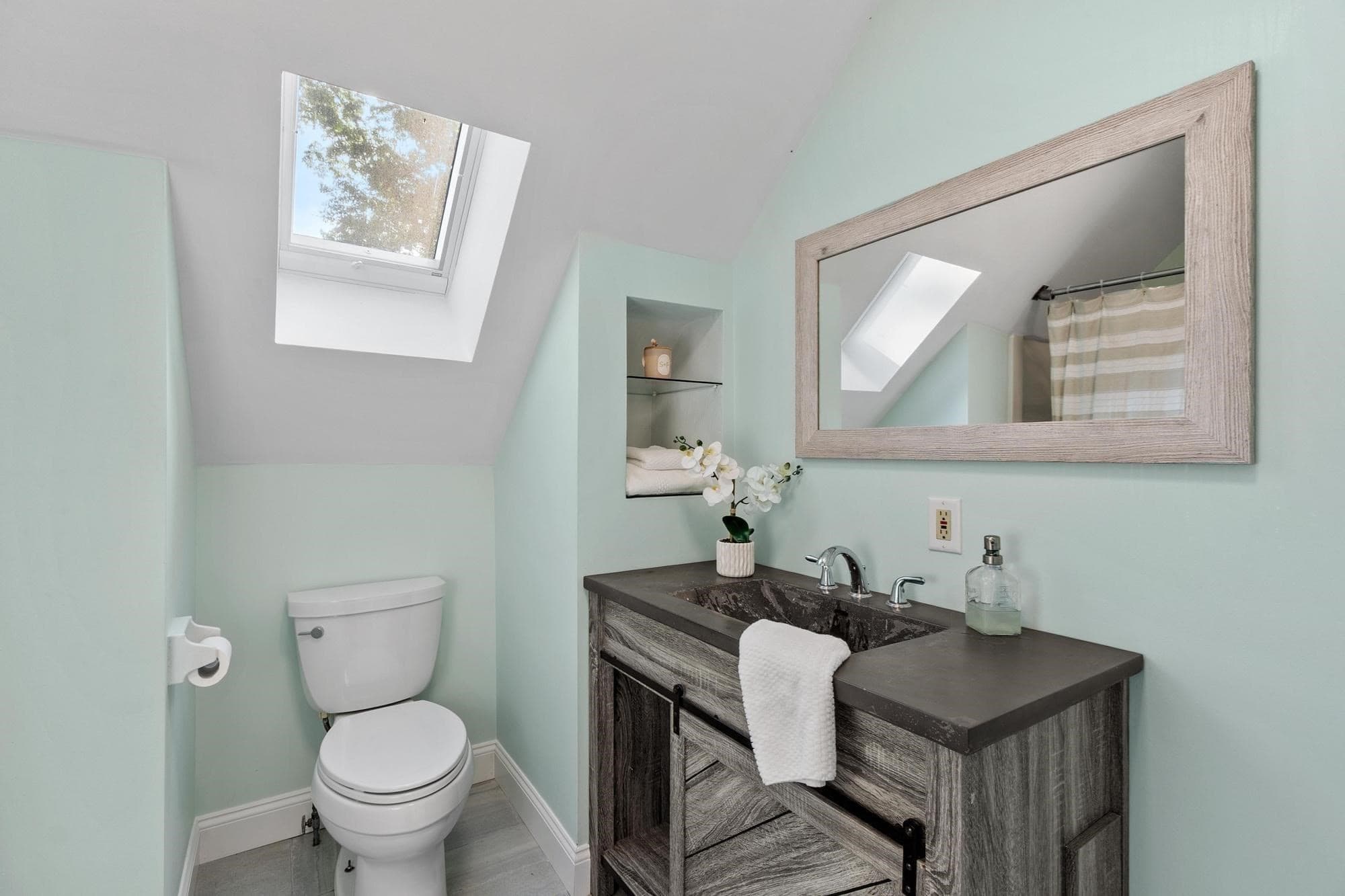 Single Family Residence at 360 Winter Street, North Andover MA 01845, North Andover, photo 30 of 42