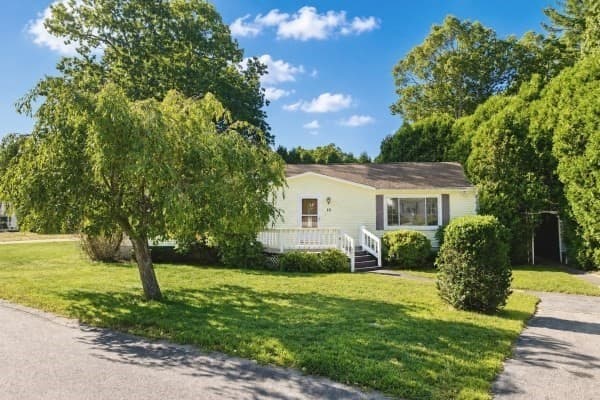 Mobile Home at 18 Birch St, Rockland MA 02370, Rockland, photo 3 of 37
