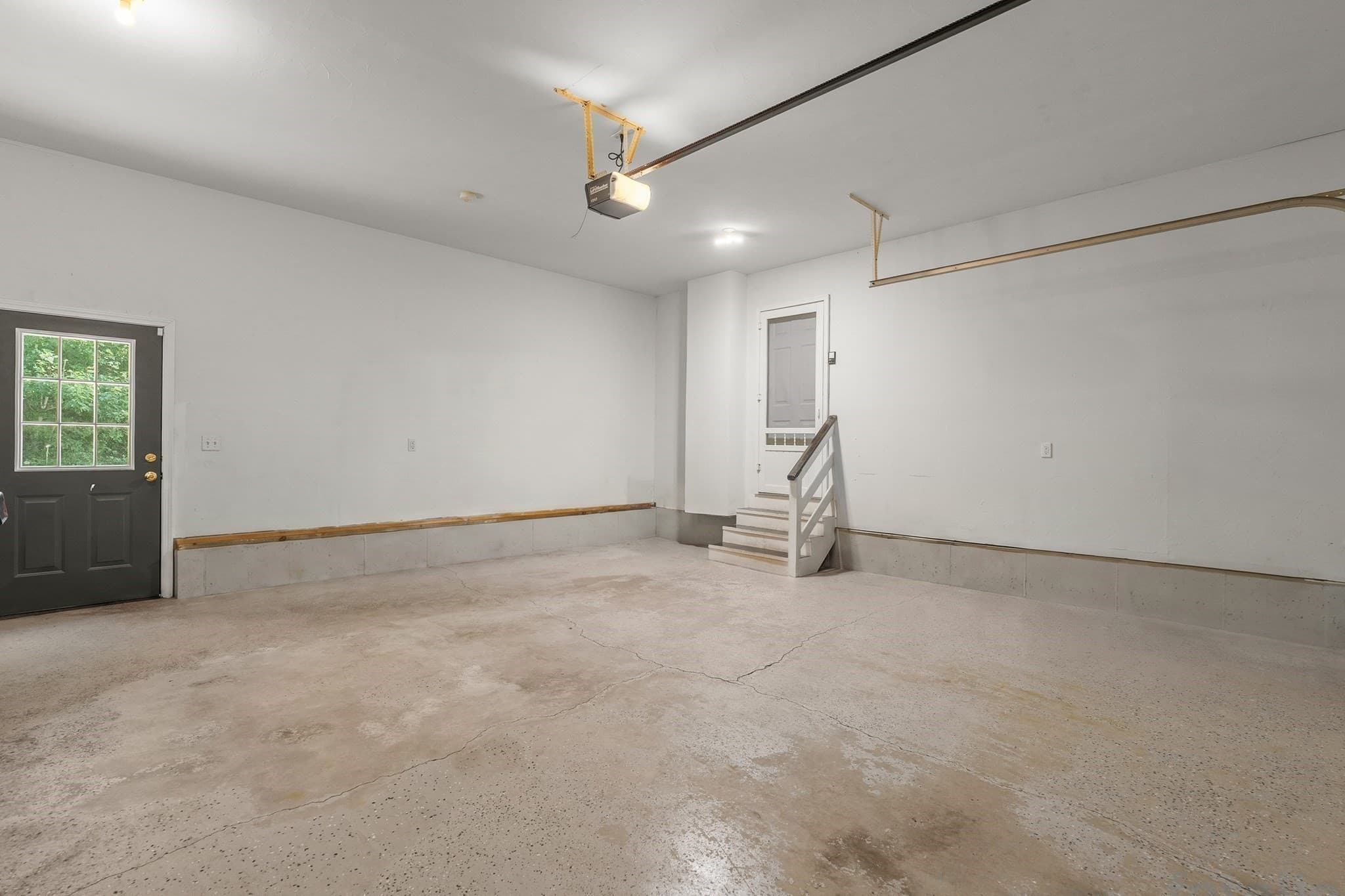 Single Family Residence at 3 Joy Rd, New Bedford MA 02740, New Bedford, photo 19 of 25