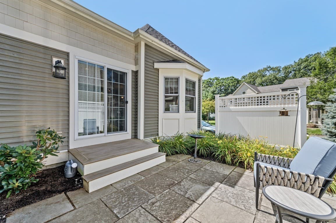Condominium at 12 Mcneil Circle # 12, Hopkinton MA 01748, Hopkinton, photo 27 of 31