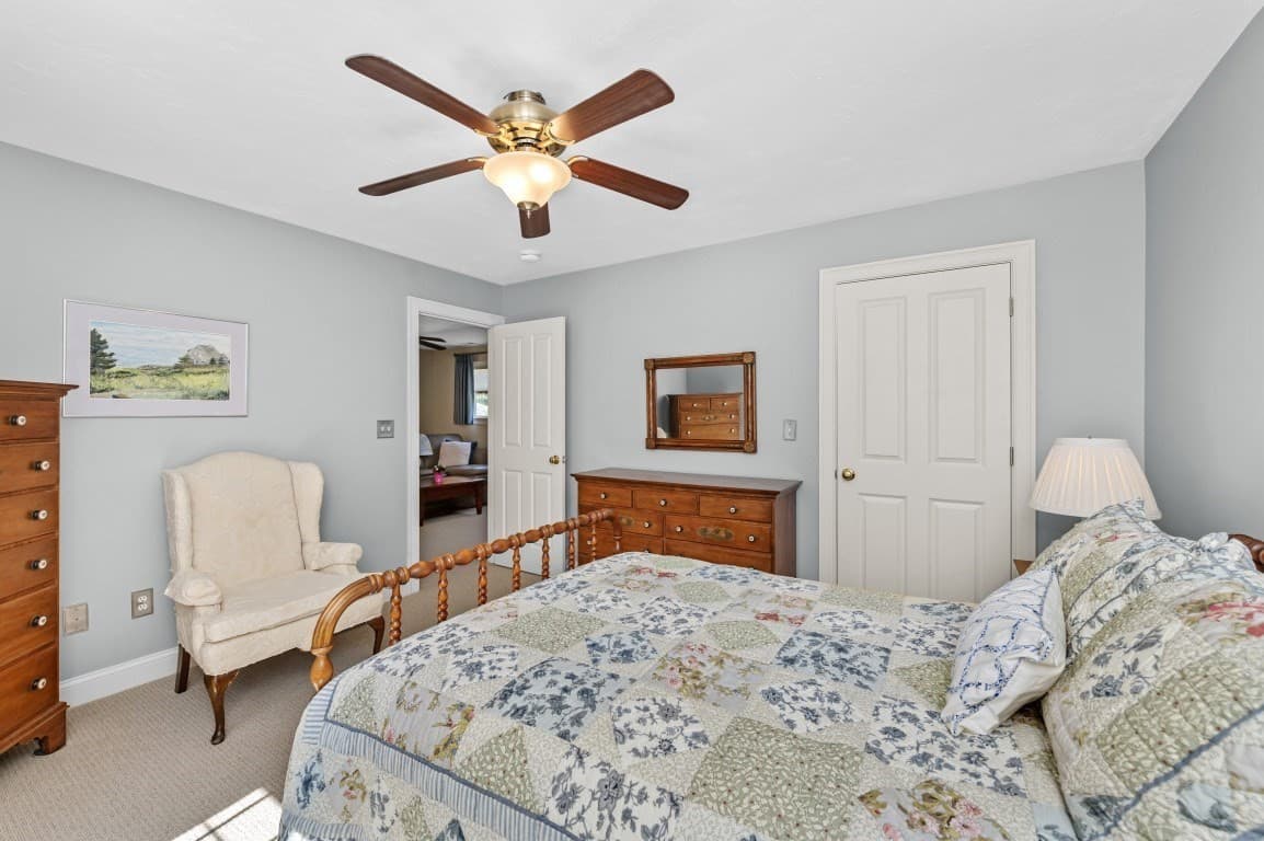 Condominium at 12 Mcneil Circle # 12, Hopkinton MA 01748, Hopkinton, photo 17 of 31