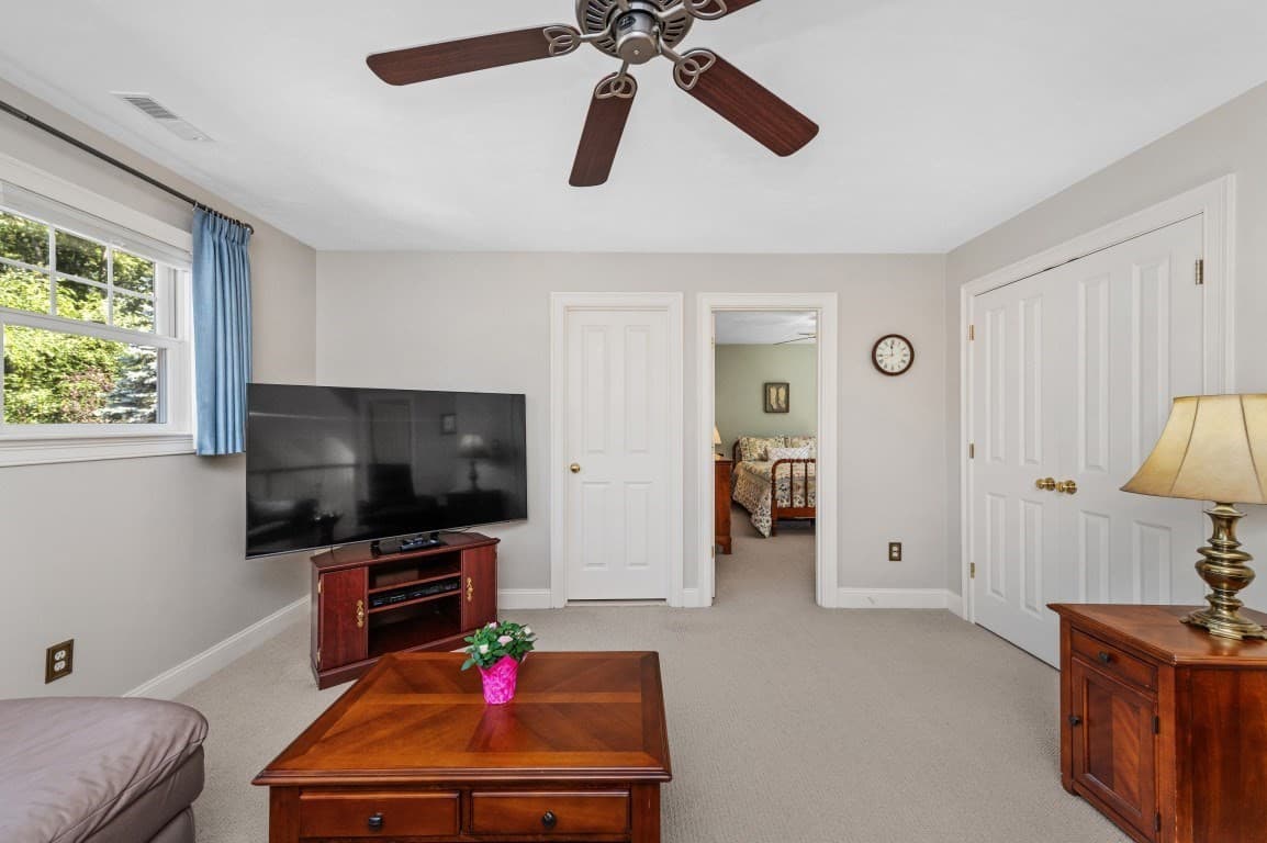 Condominium at 12 Mcneil Circle # 12, Hopkinton MA 01748, Hopkinton, photo 20 of 31