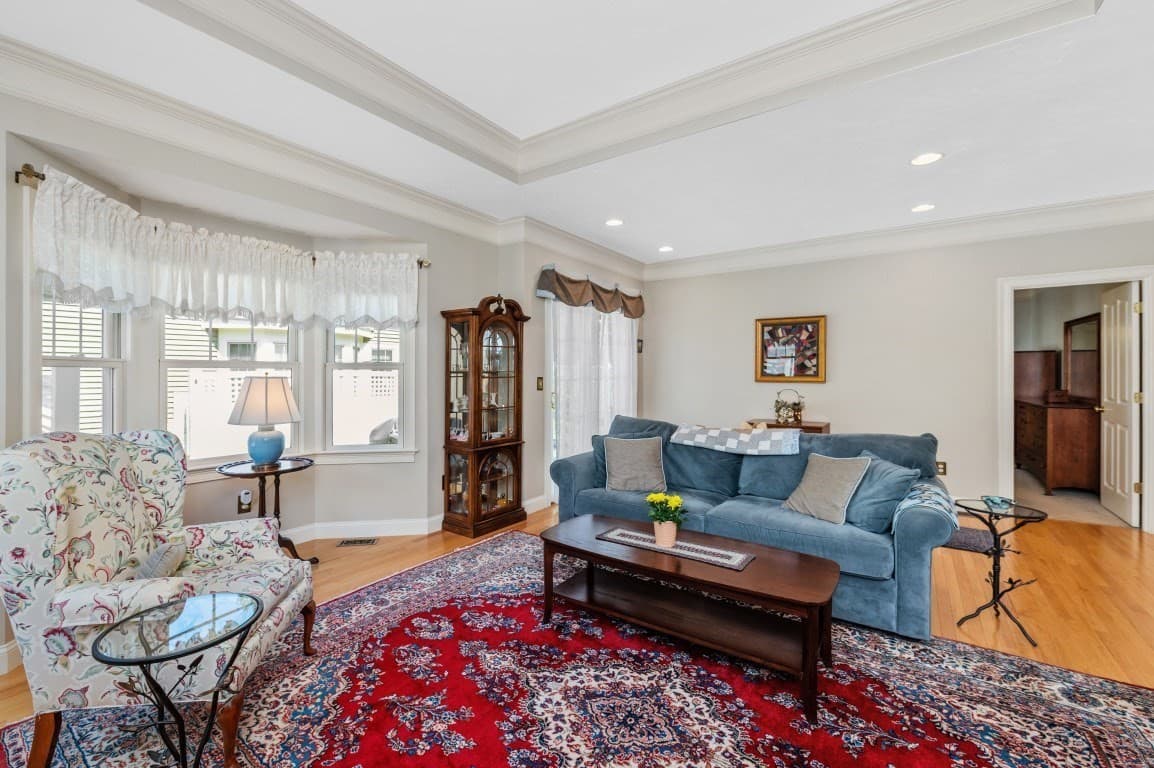 Condominium at 12 Mcneil Circle # 12, Hopkinton MA 01748, Hopkinton, photo 9 of 31
