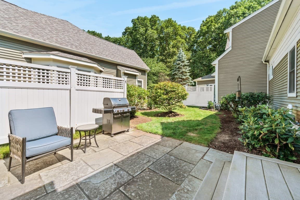 Condominium at 12 Mcneil Circle # 12, Hopkinton MA 01748, Hopkinton, photo 19 of 31