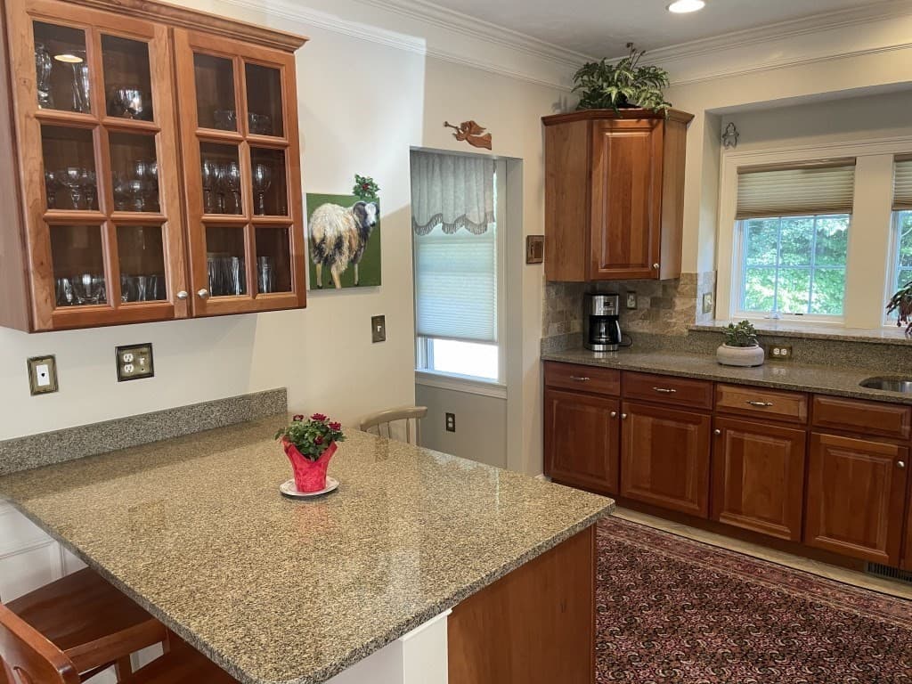 Condominium at 12 Mcneil Circle # 12, Hopkinton MA 01748, Hopkinton, photo 4 of 31