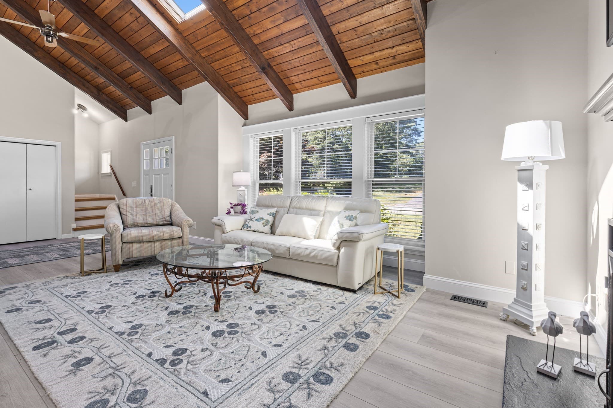 Single Family Residence at 16 Alder Lane, Falmouth MA 02556, Falmouth, photo 6 of 37