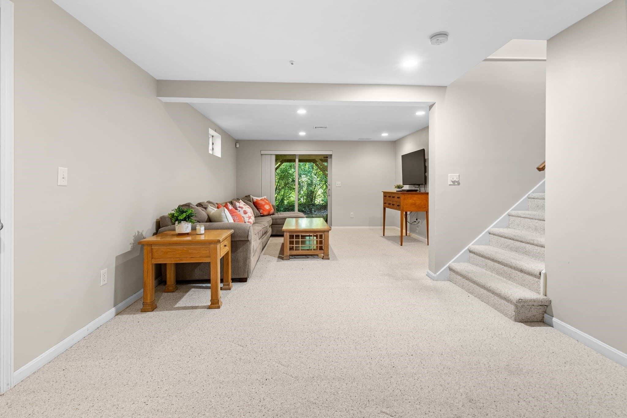 Single Family Residence at 16 Alder Lane, Falmouth MA 02556, Falmouth, photo 19 of 37