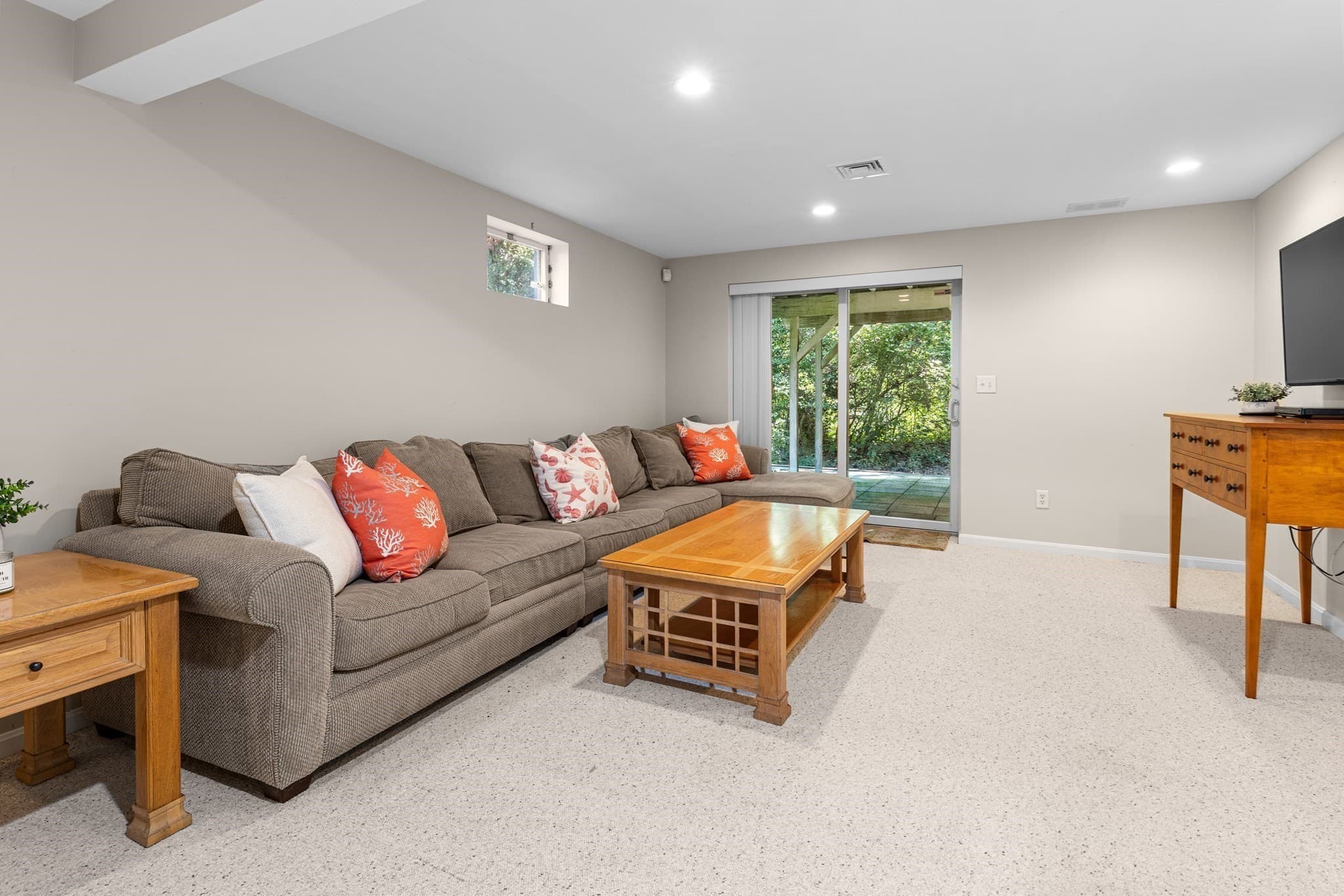 Single Family Residence at 16 Alder Lane, Falmouth MA 02556, Falmouth, photo 21 of 37