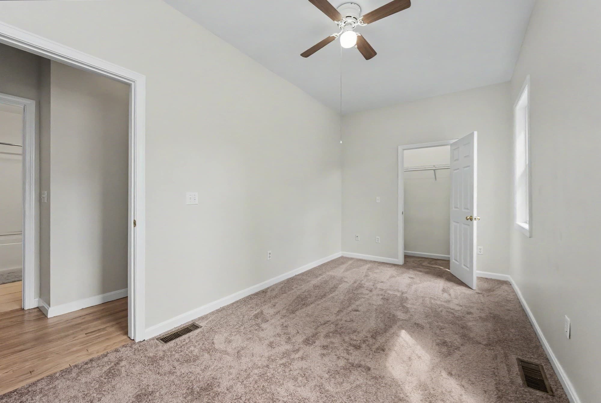 Condominium at 55 4th St # 57, Lowell MA 01850, photo 16 of 41