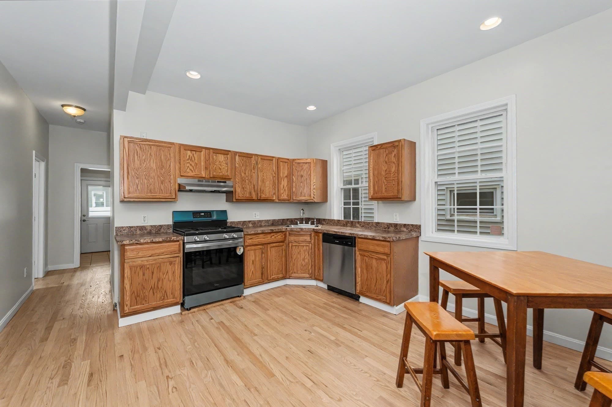 Condominium at 55 4th St # 57, Lowell MA 01850, photo 5 of 41