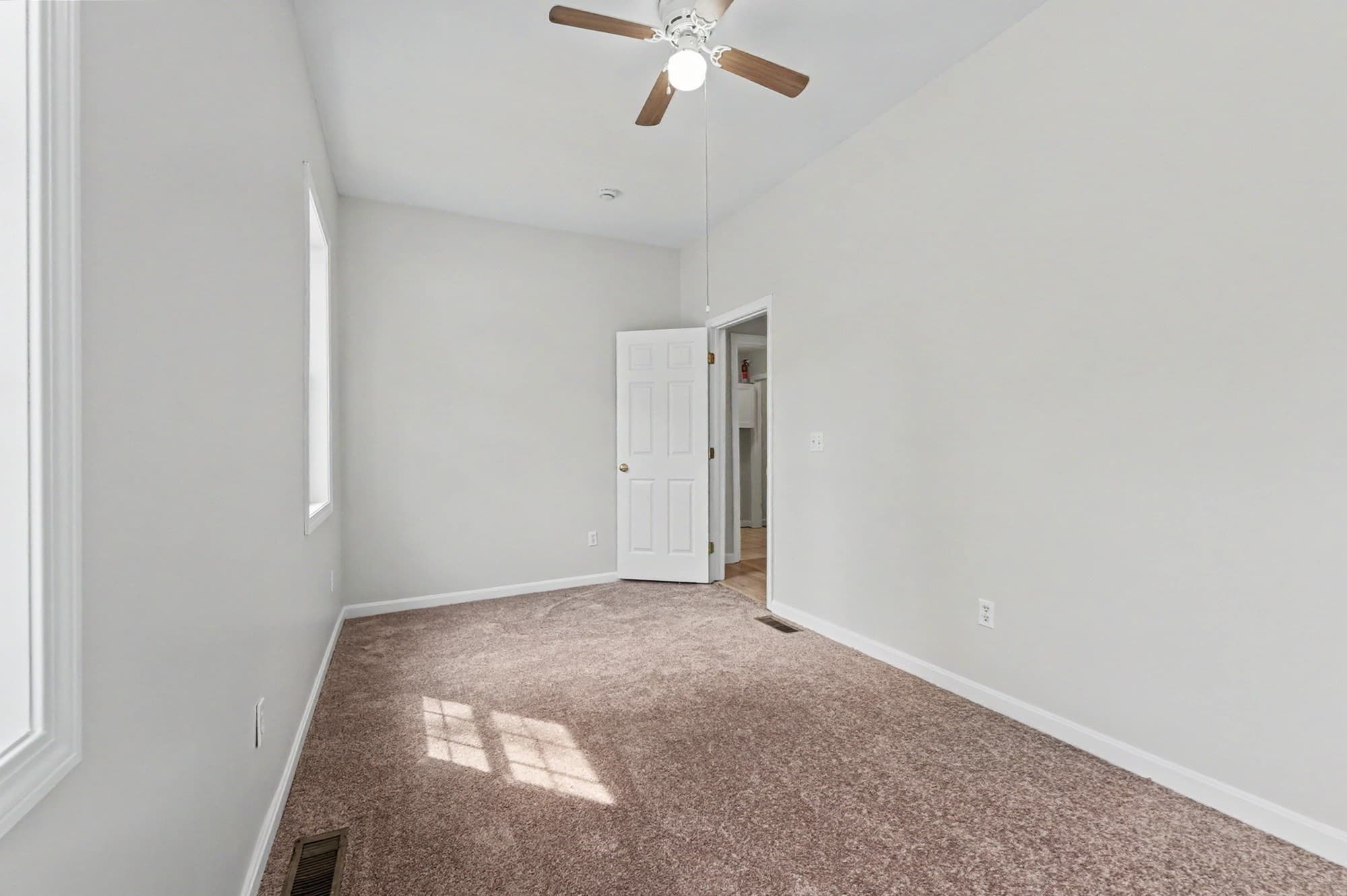 Condominium at 55 4th St # 57, Lowell MA 01850, photo 18 of 41
