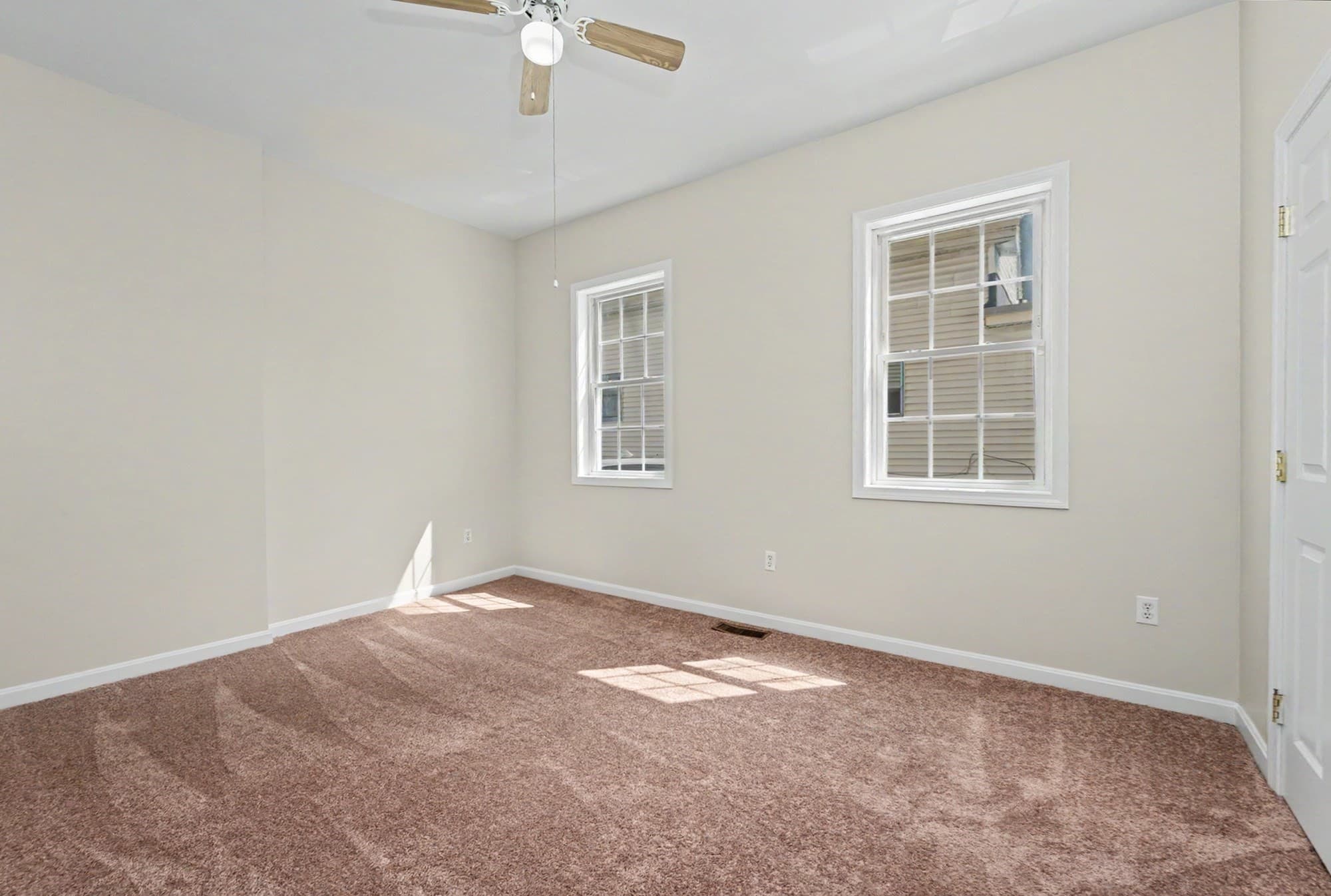 Condominium at 55 4th St # 57, Lowell MA 01850, photo 21 of 41