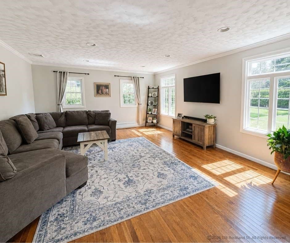 Single Family Residence at 178 Rockland St, Dartmouth MA 02748, Dartmouth, photo 9 of 28