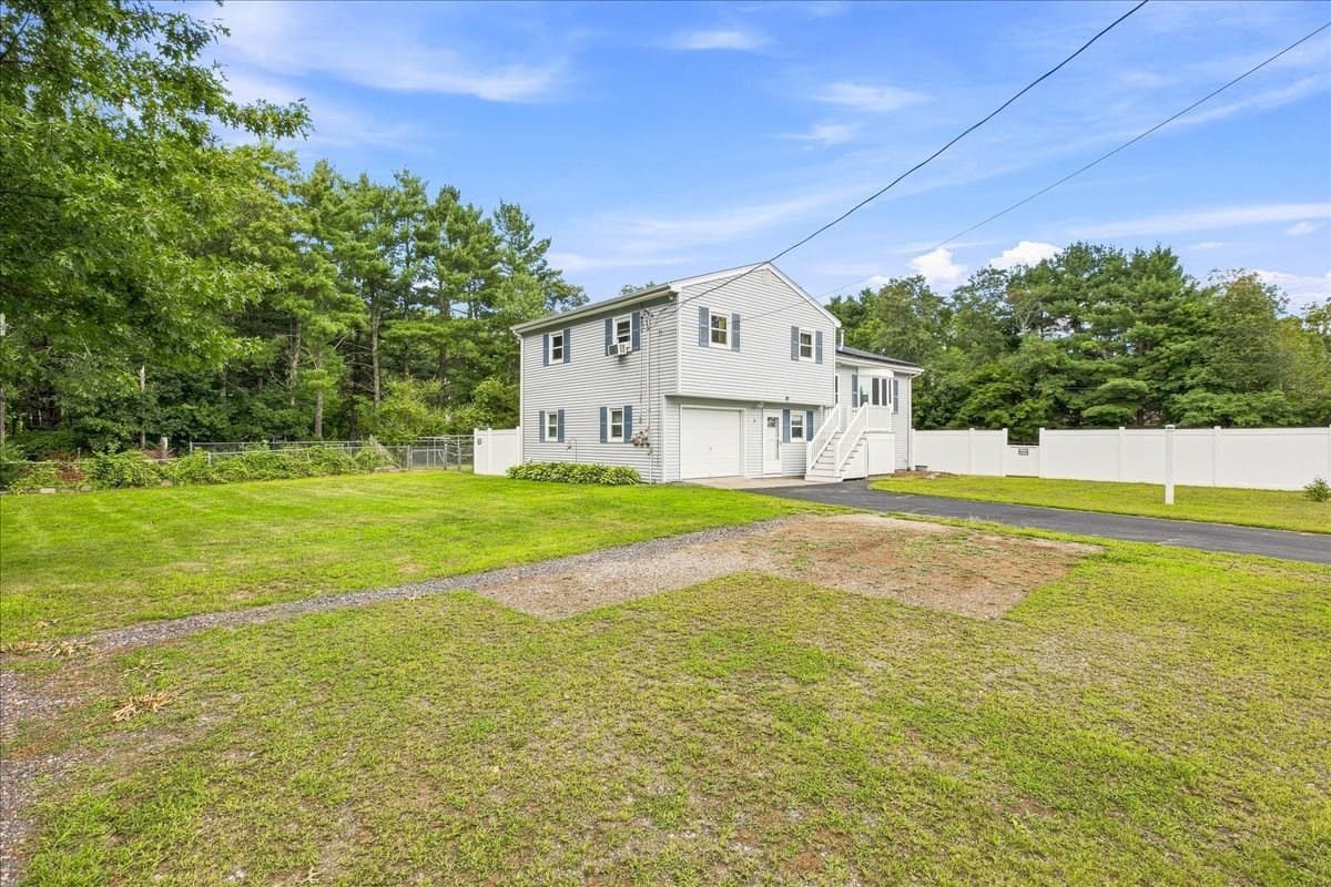 Single Family Residence at 3 Charbonneau Ave, Lakeville MA 02347, Lakeville, photo 2 of 39