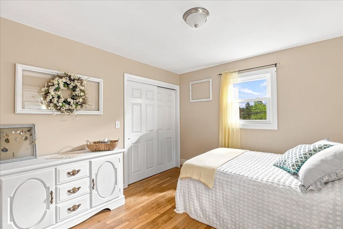 Single Family Residence at 3 Charbonneau Ave, Lakeville MA 02347, Lakeville, photo 16 of 39
