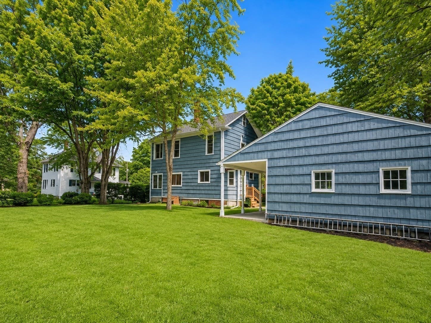 Single Family Residence at 45 Bellevue Ave, Longmeadow MA 01106, Longmeadow, photo 3 of 35