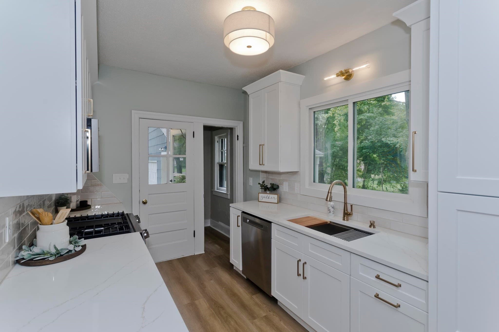 Single Family Residence at 45 Bellevue Ave, Longmeadow MA 01106, Longmeadow, photo 8 of 35