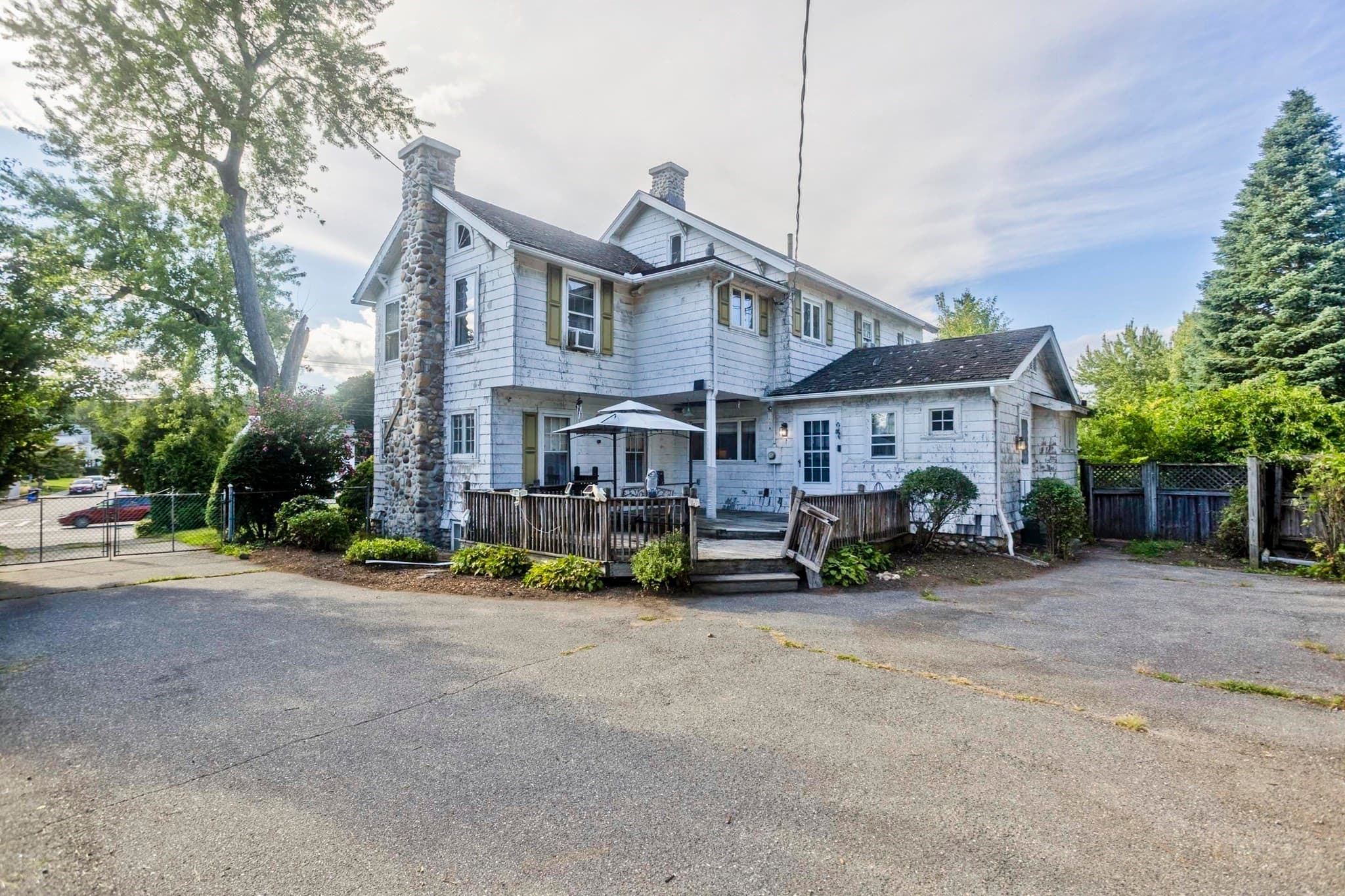 Single Family Residence at 1750 Northampton St., Holyoke MA 01040, Holyoke, photo 9 of 42