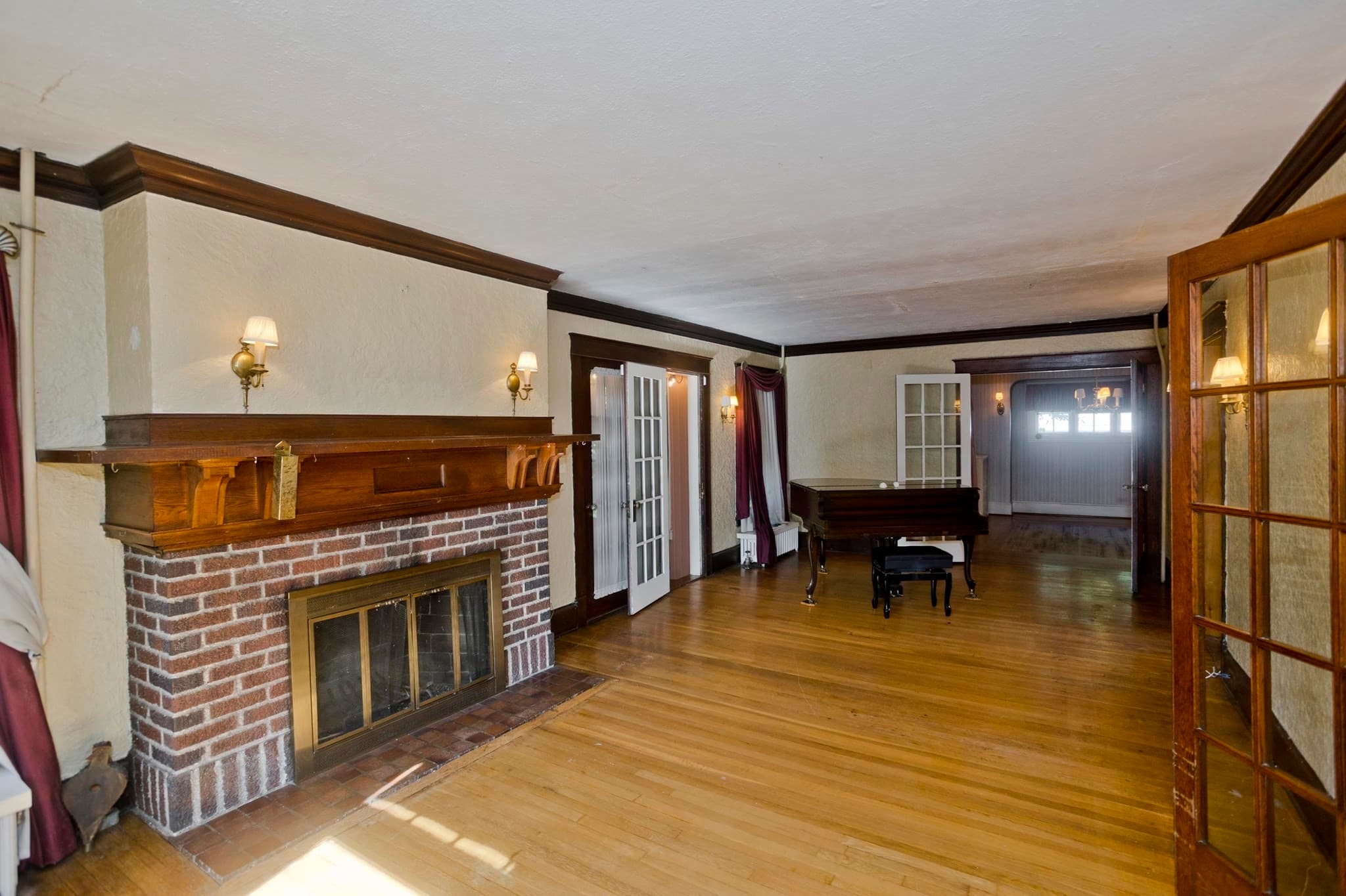 Single Family Residence at 1750 Northampton St., Holyoke MA 01040, Holyoke, photo 19 of 42