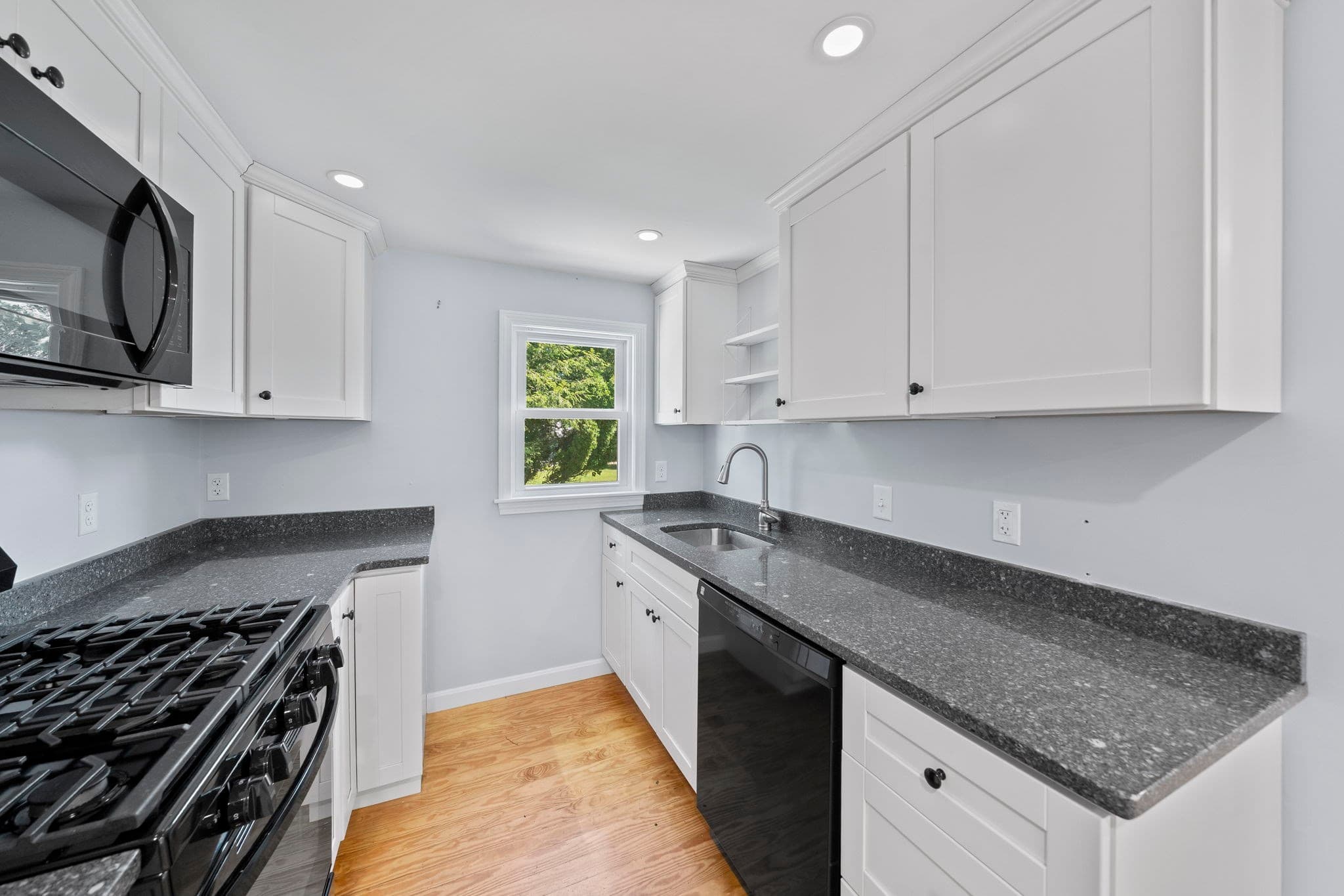Single Family Residence at 50 Florida St, Marshfield MA 02050, Marshfield, photo 9 of 24