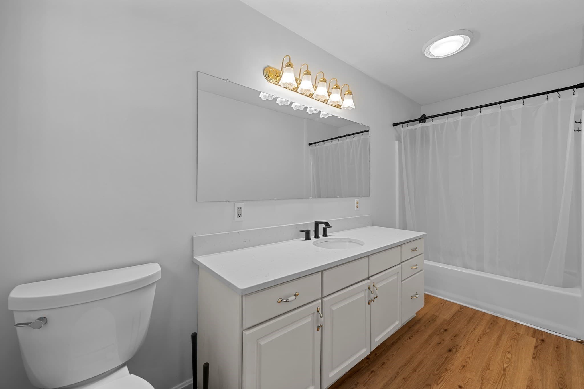 Single Family Residence at 13 Crosby Rd, Grafton MA 01519, Grafton, photo 19 of 37