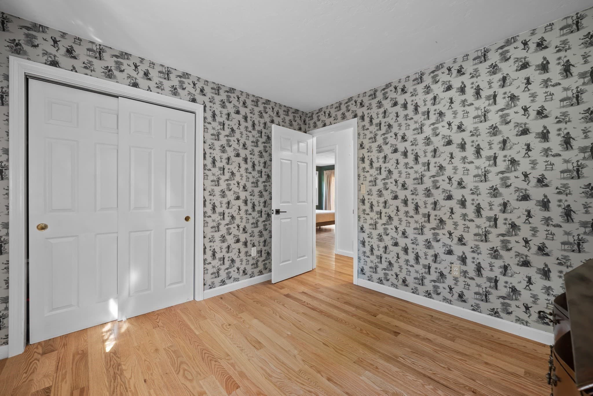 Single Family Residence at 13 Crosby Rd, Grafton MA 01519, Grafton, photo 21 of 37