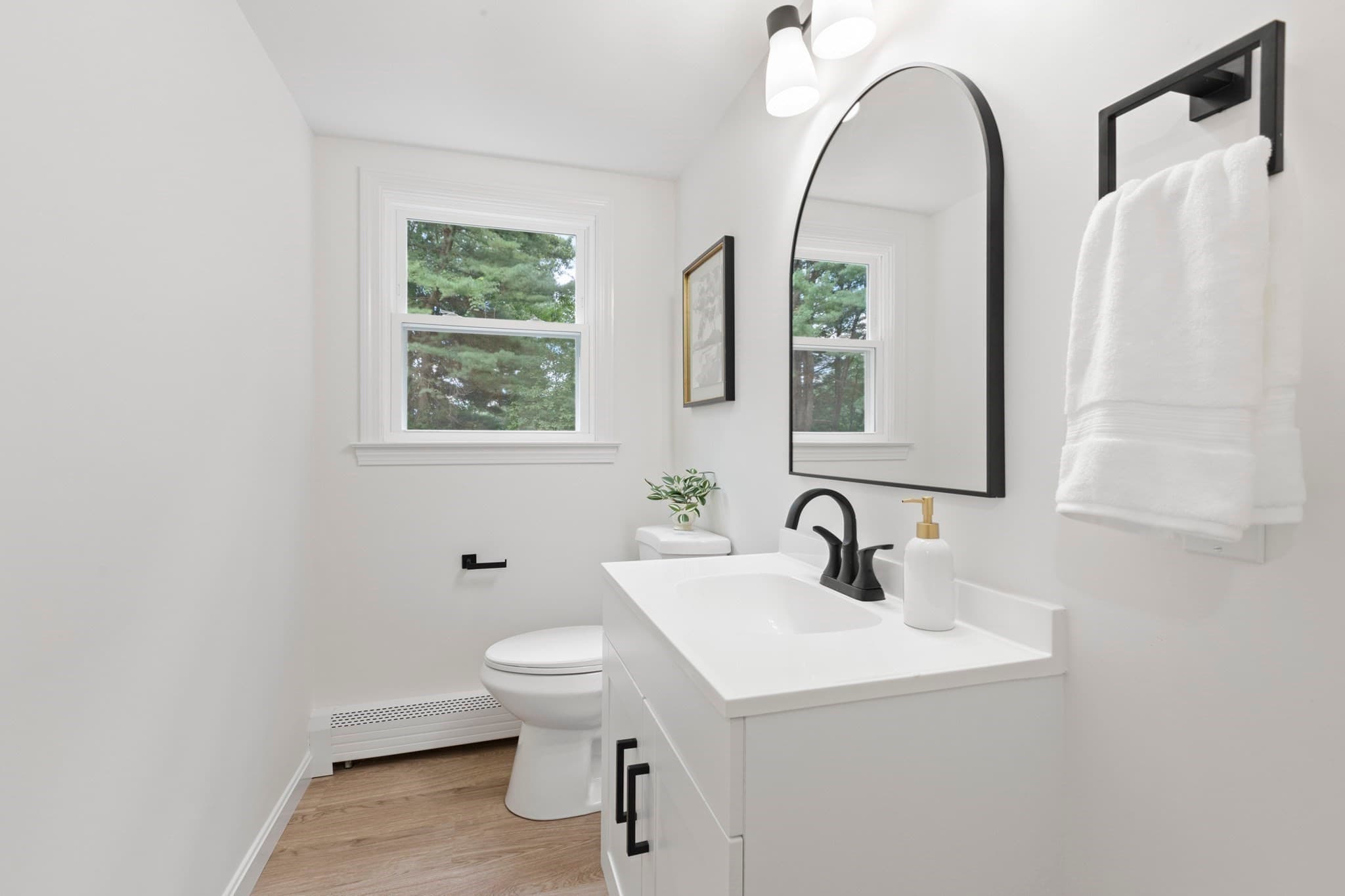 Single Family Residence at 181 Lindsey St, North Attleboro MA 02760, North Attleboro, photo 16 of 42
