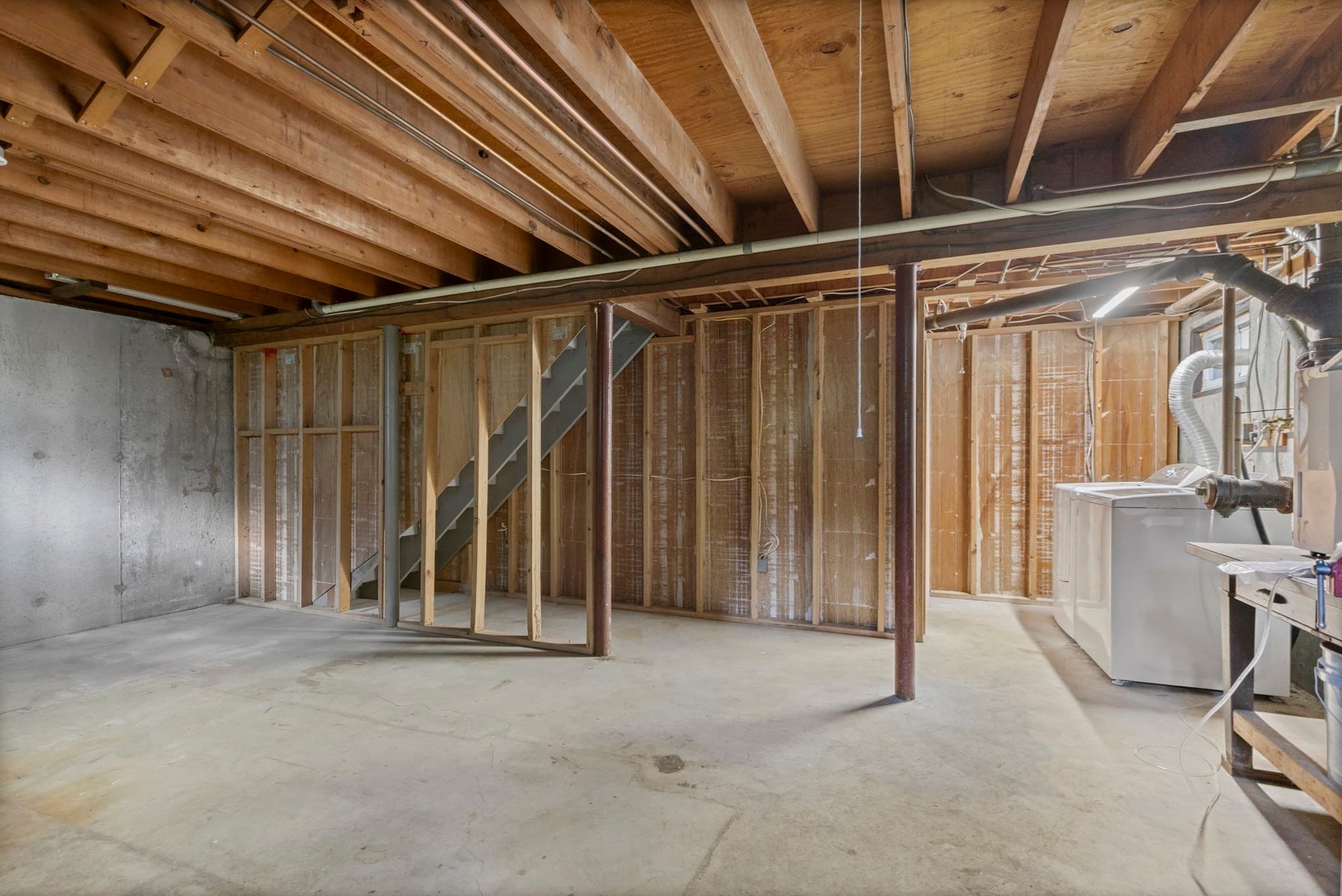 Single Family Residence at 181 Lindsey St, North Attleboro MA 02760, North Attleboro, photo 39 of 42
