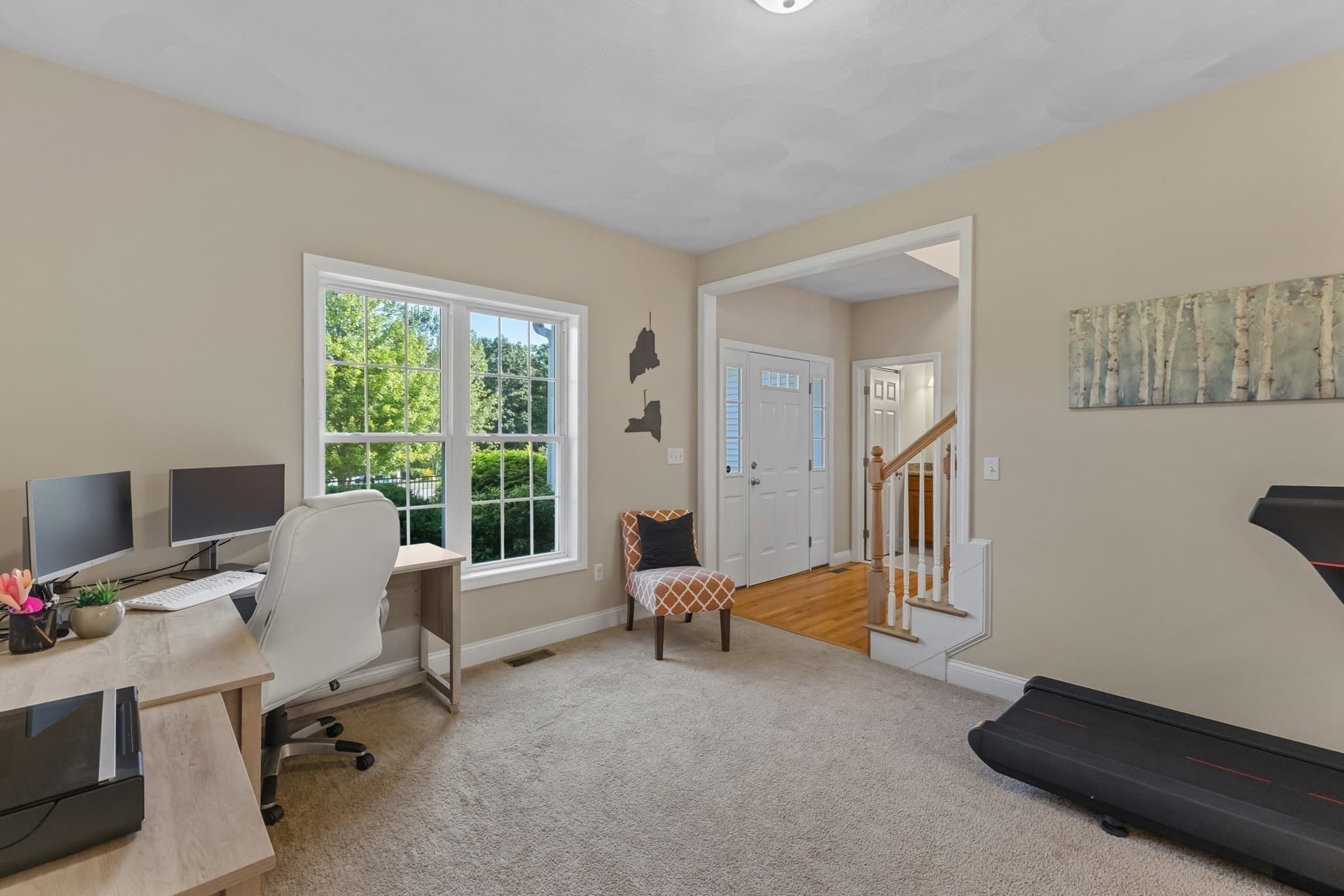 Single Family Residence at 22 W Ledge Rd, Clinton MA 01510, Clinton, photo 6 of 36