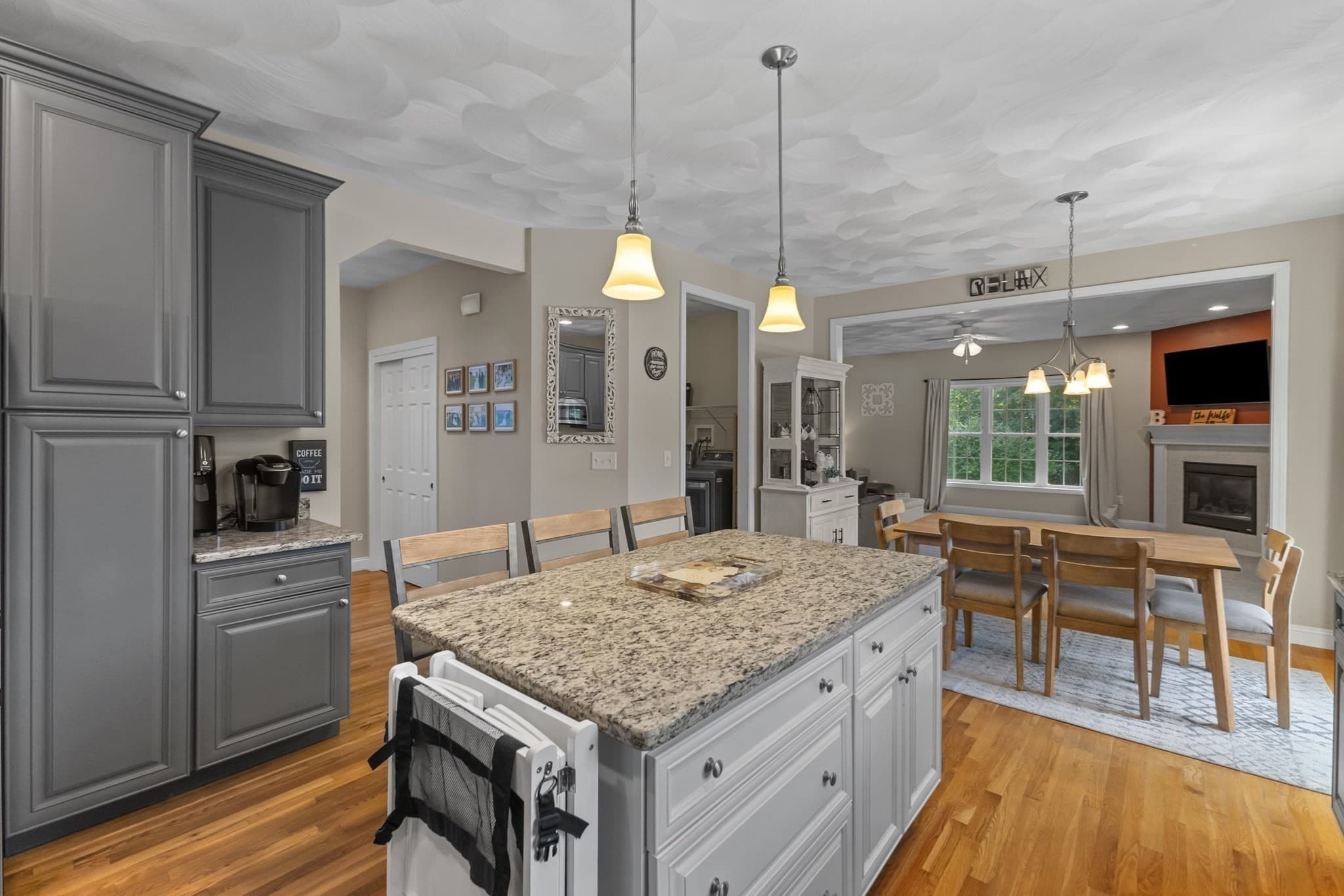 Single Family Residence at 22 W Ledge Rd, Clinton MA 01510, Clinton, photo 12 of 36