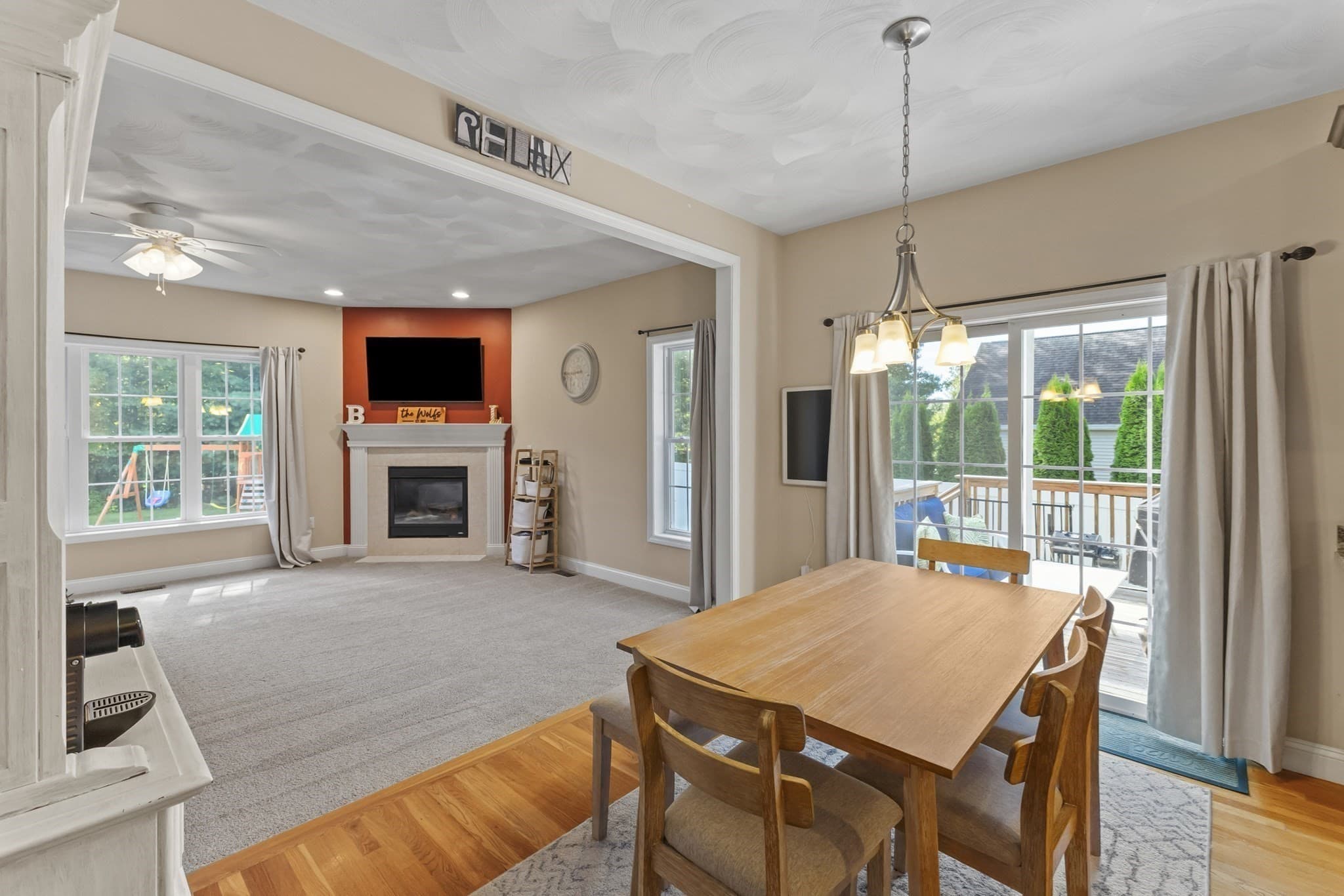 Single Family Residence at 22 W Ledge Rd, Clinton MA 01510, Clinton, photo 14 of 36