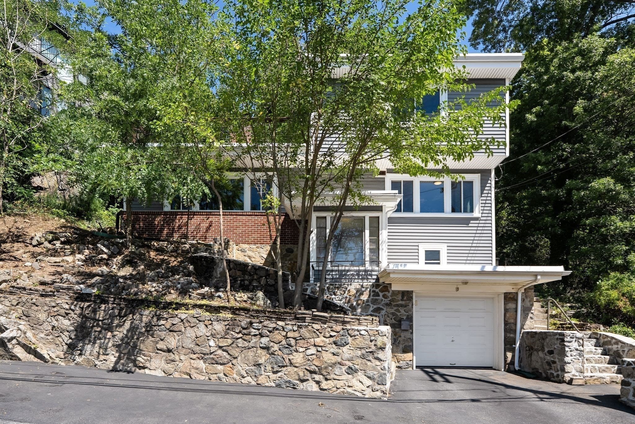 19 Brunswick Rd, Arlington MA 02476
