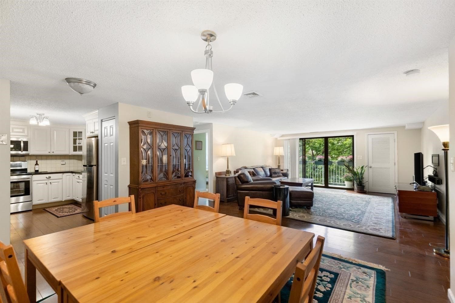 Condominium at 8 9th # 411, Medford MA 02155, Medford, photo 2 of 33