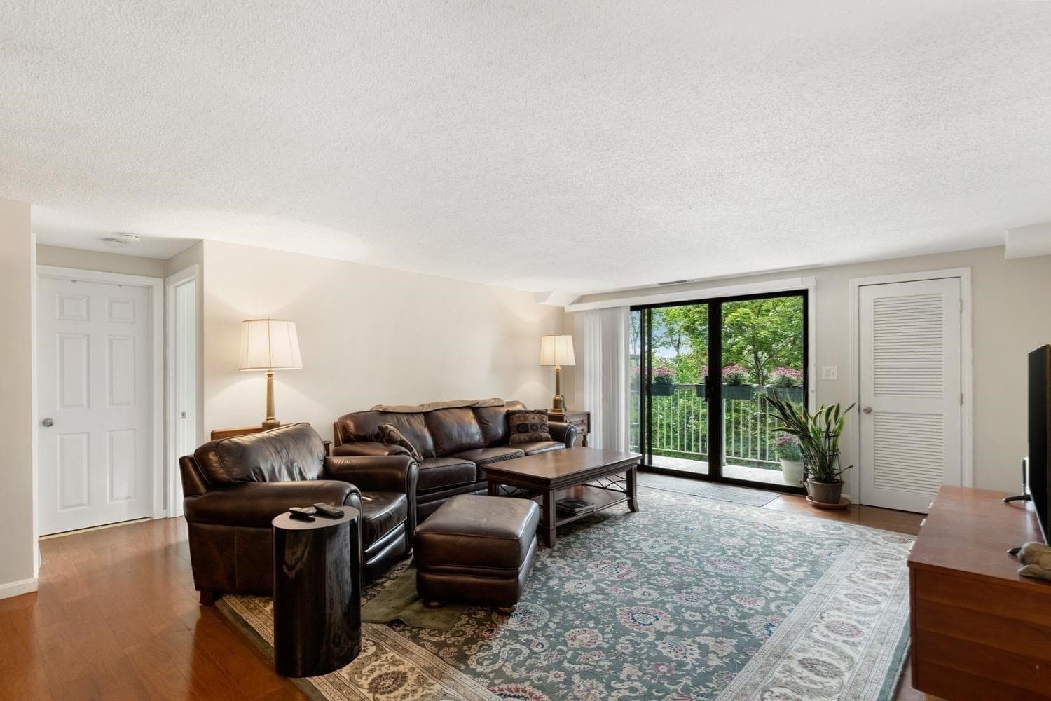 Condominium at 8 9th # 411, Medford MA 02155, Medford, photo 13 of 33