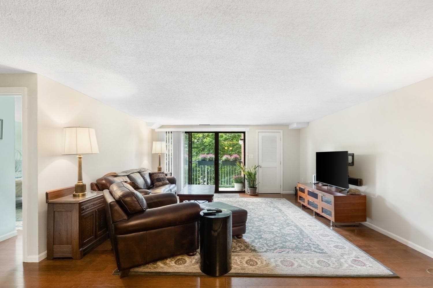 Condominium at 8 9th # 411, Medford MA 02155, Medford, photo 12 of 33